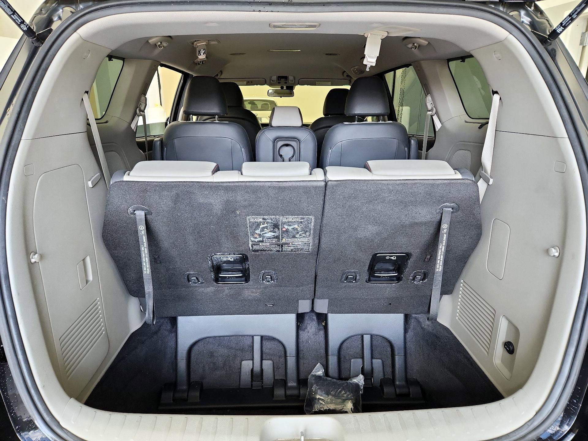 Thumbnail: 2018 Kia Sedona - 20