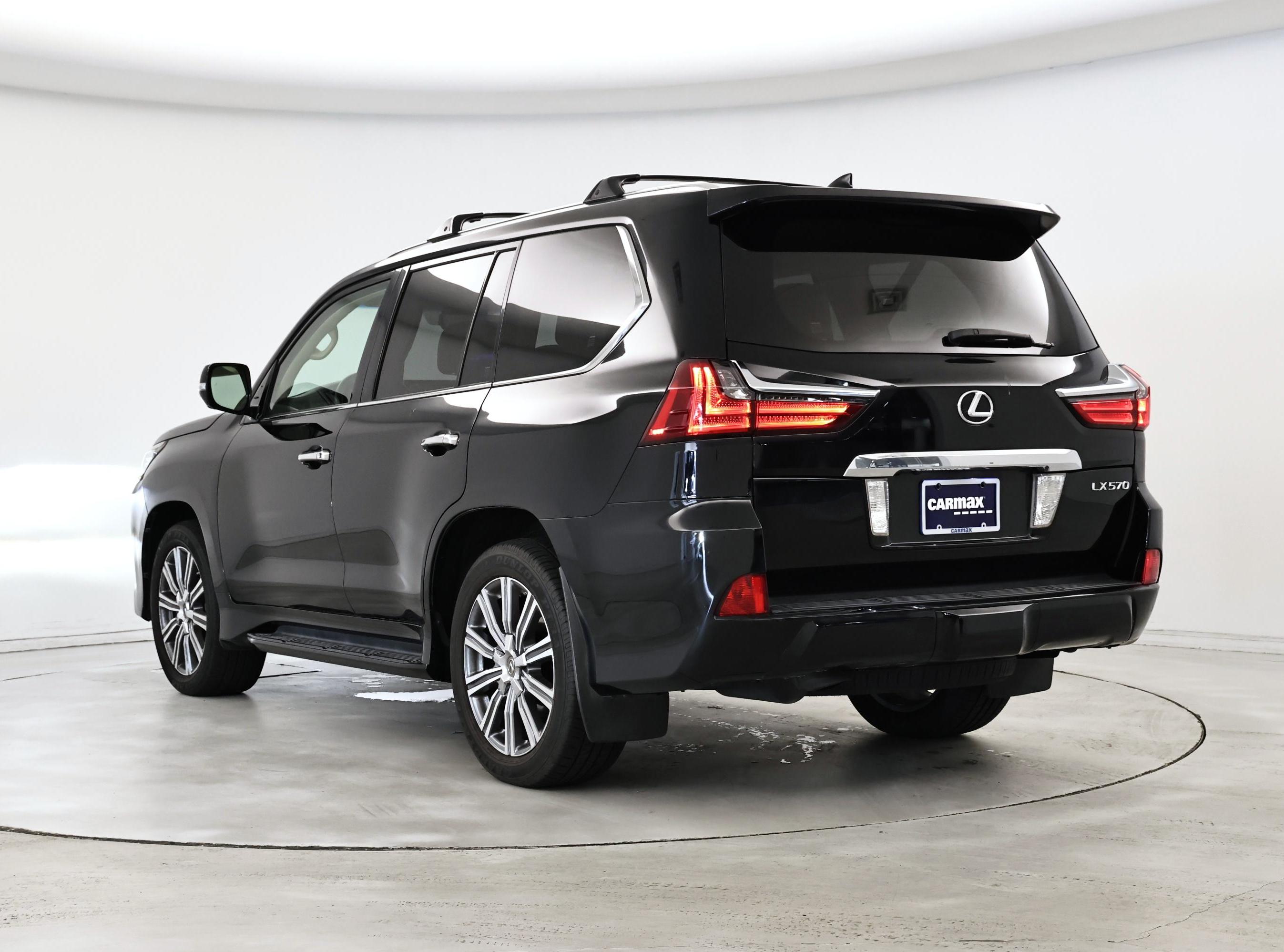 Thumbnail: 2017 Lexus LX - 2