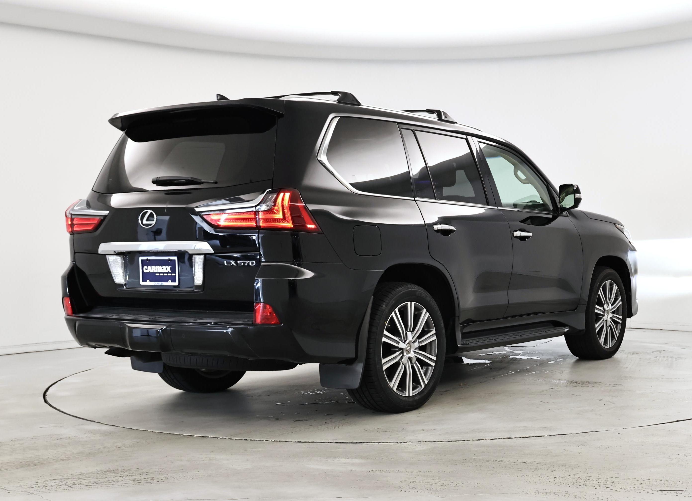 Thumbnail: 2017 Lexus LX - 8