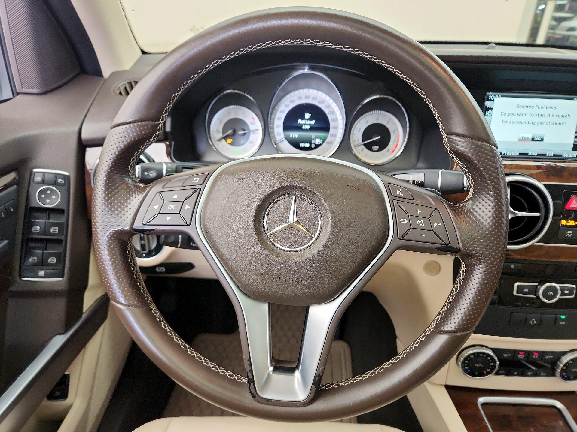 Thumbnail: 2015 Mercedes-Benz GLK - 10