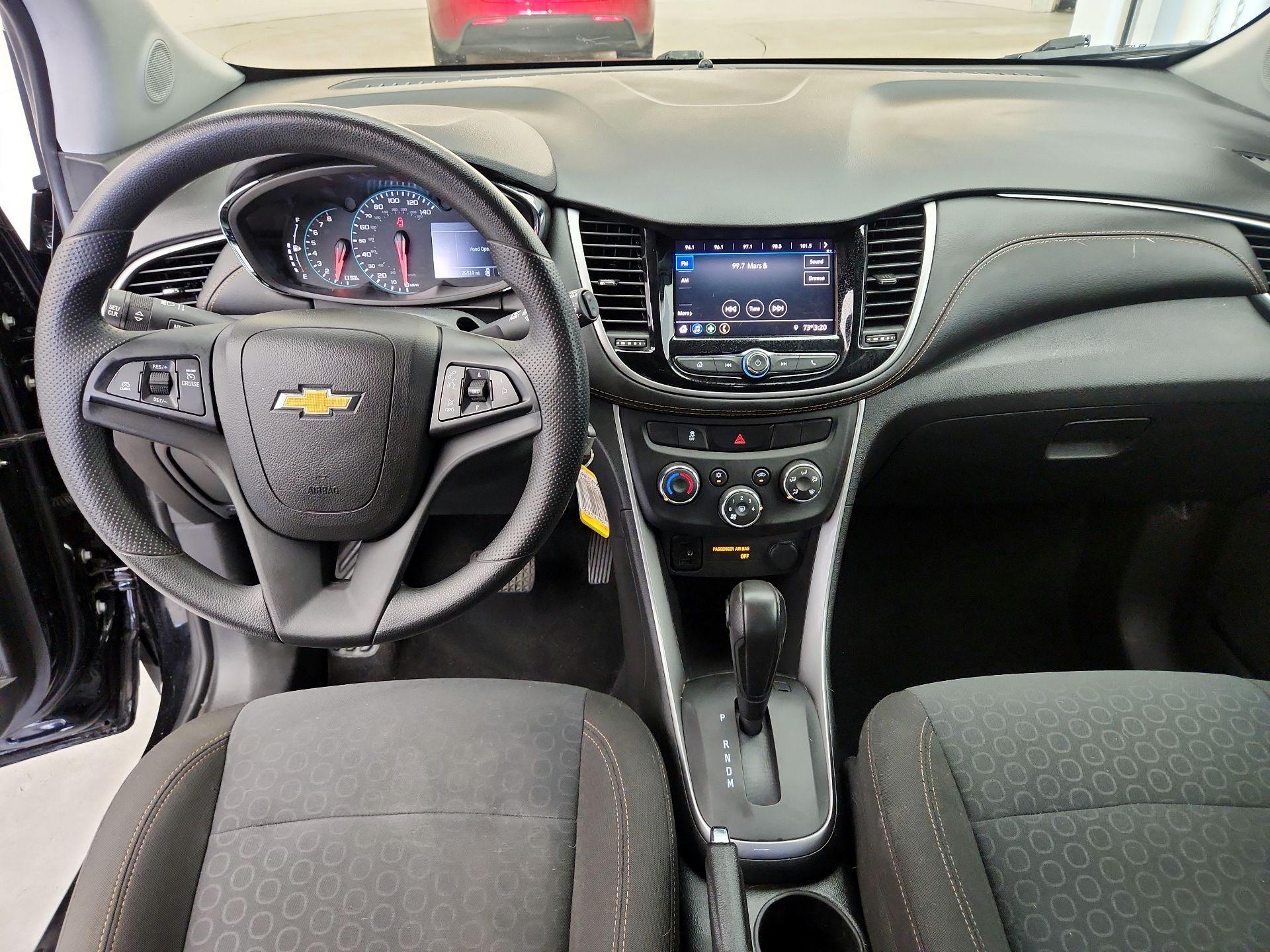 Thumbnail: 2020 Chevrolet Trax - 9