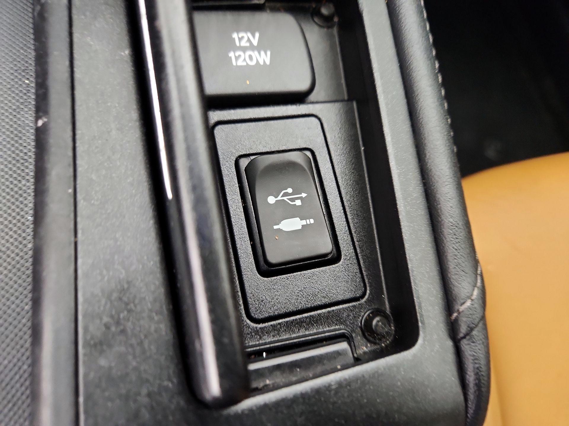 Thumbnail: 2015 Lexus CT - 18
