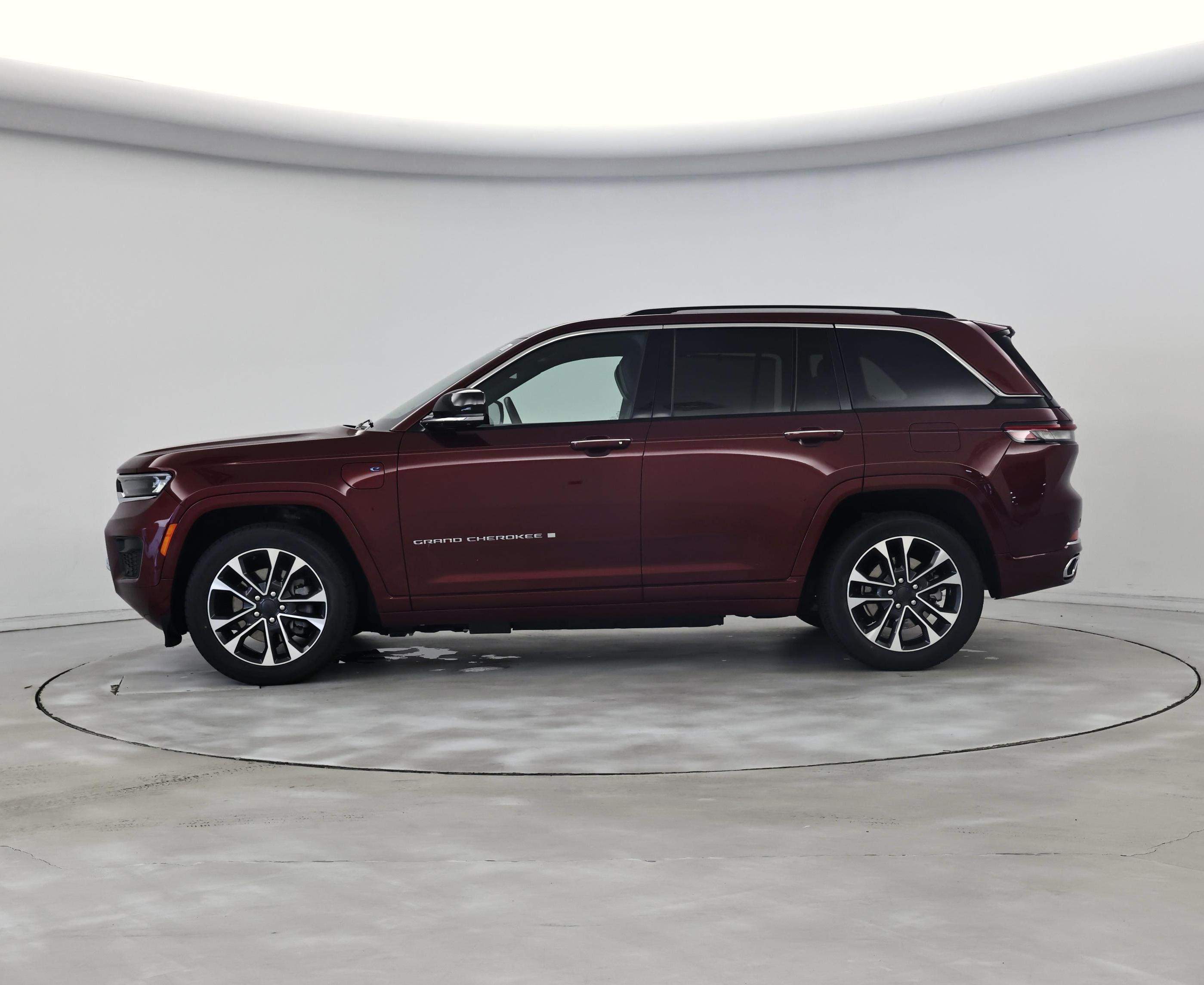Thumbnail: 2022 Jeep Grand Cherokee - 3
