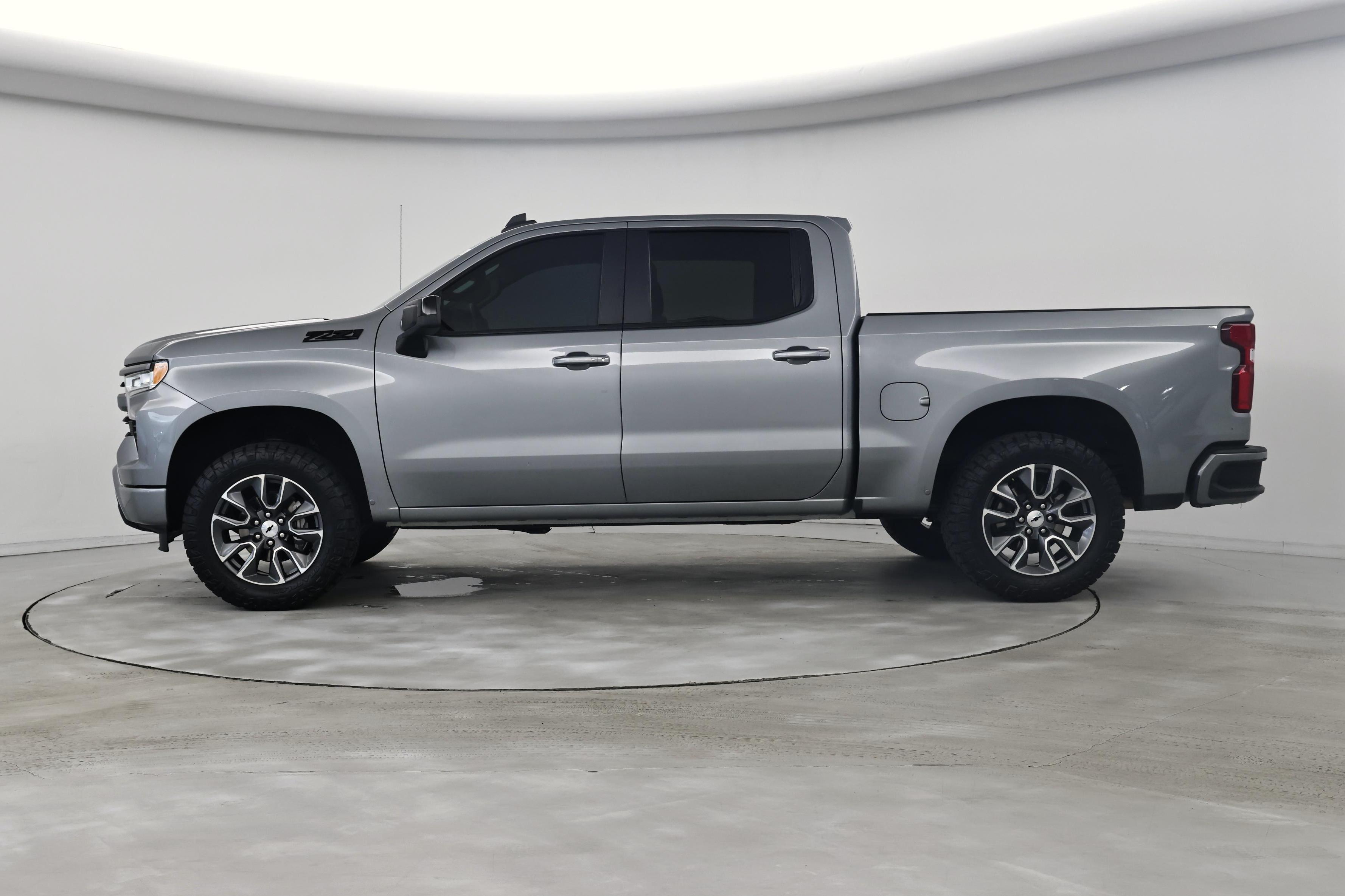 Thumbnail: 2023 Chevrolet Silverado 1500 - 3