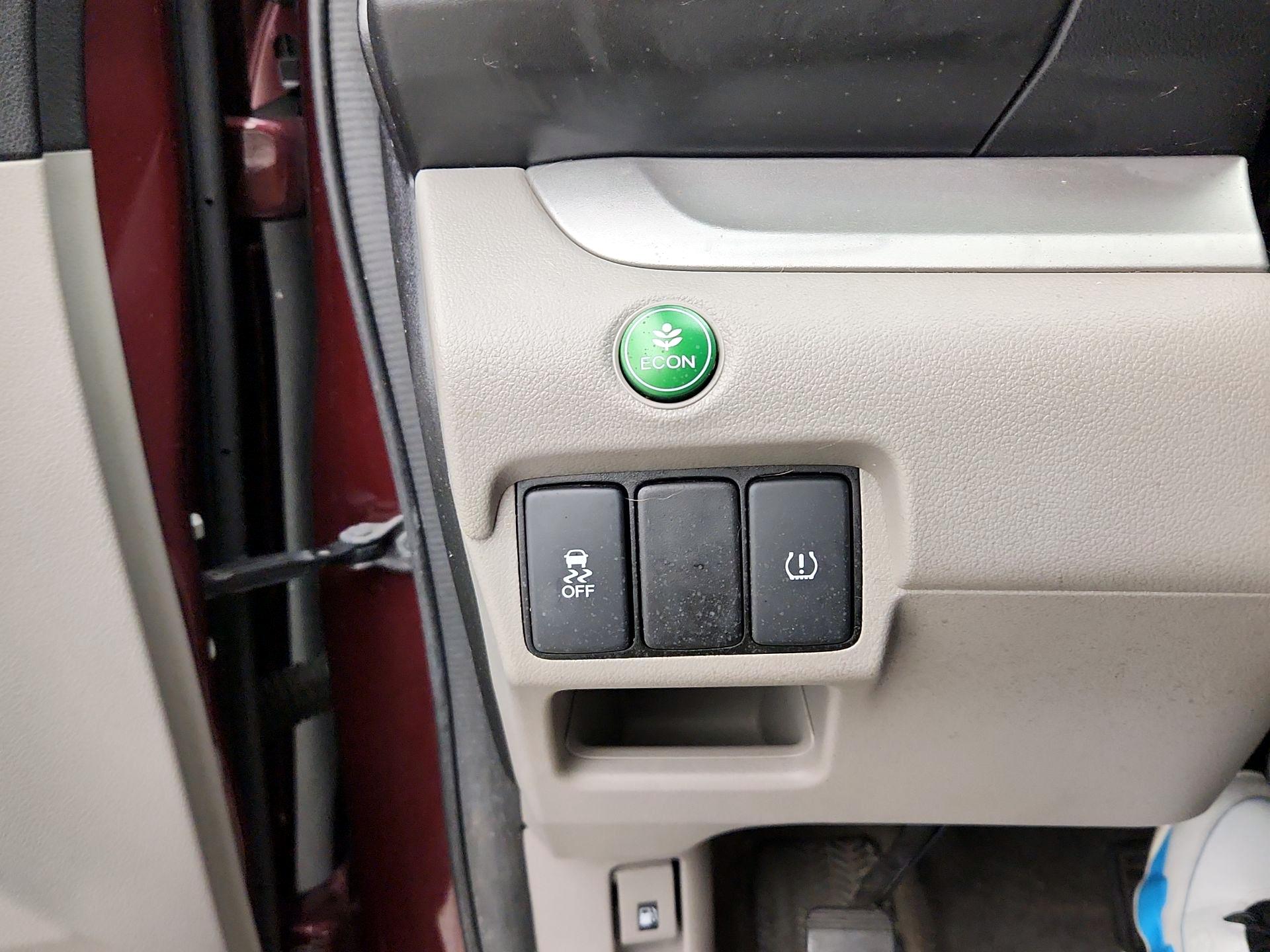 Thumbnail: 2014 Honda CR-V - 13