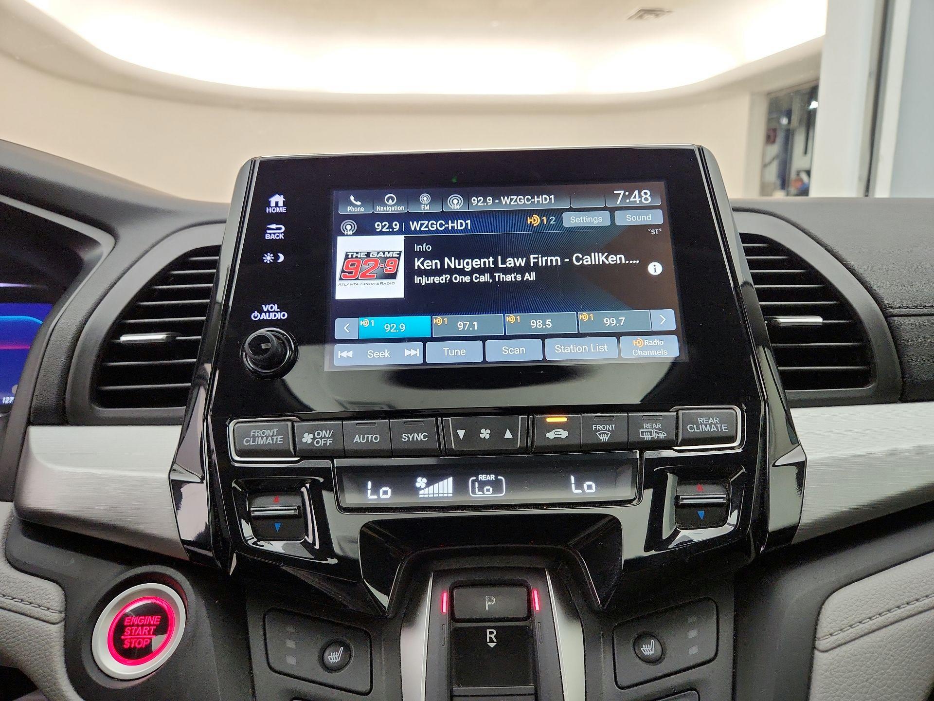Thumbnail: 2019 Honda Odyssey - 16