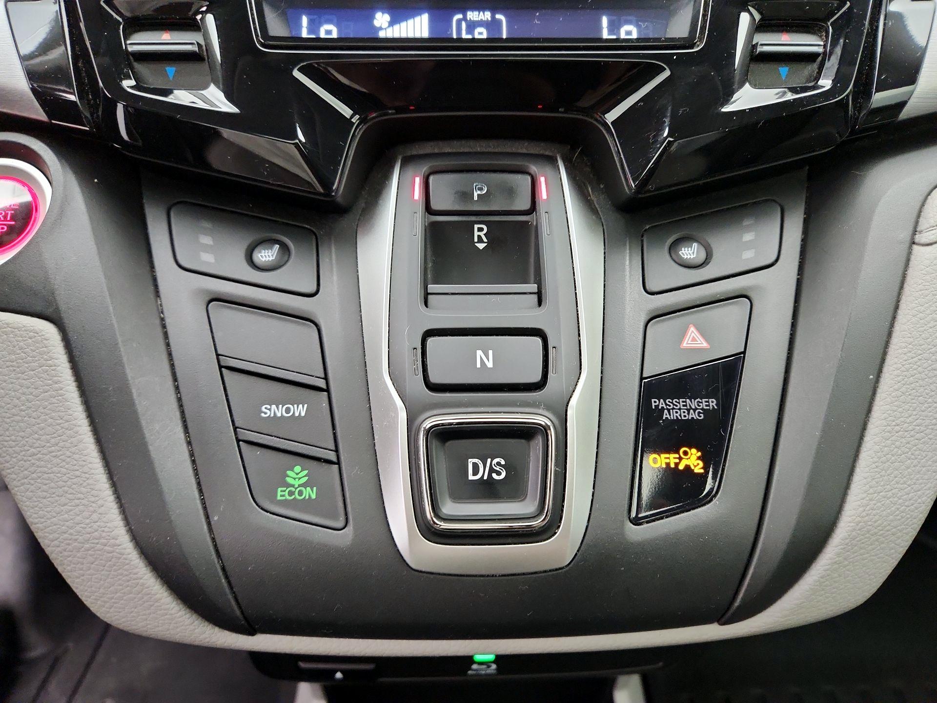 Thumbnail: 2019 Honda Odyssey - 18