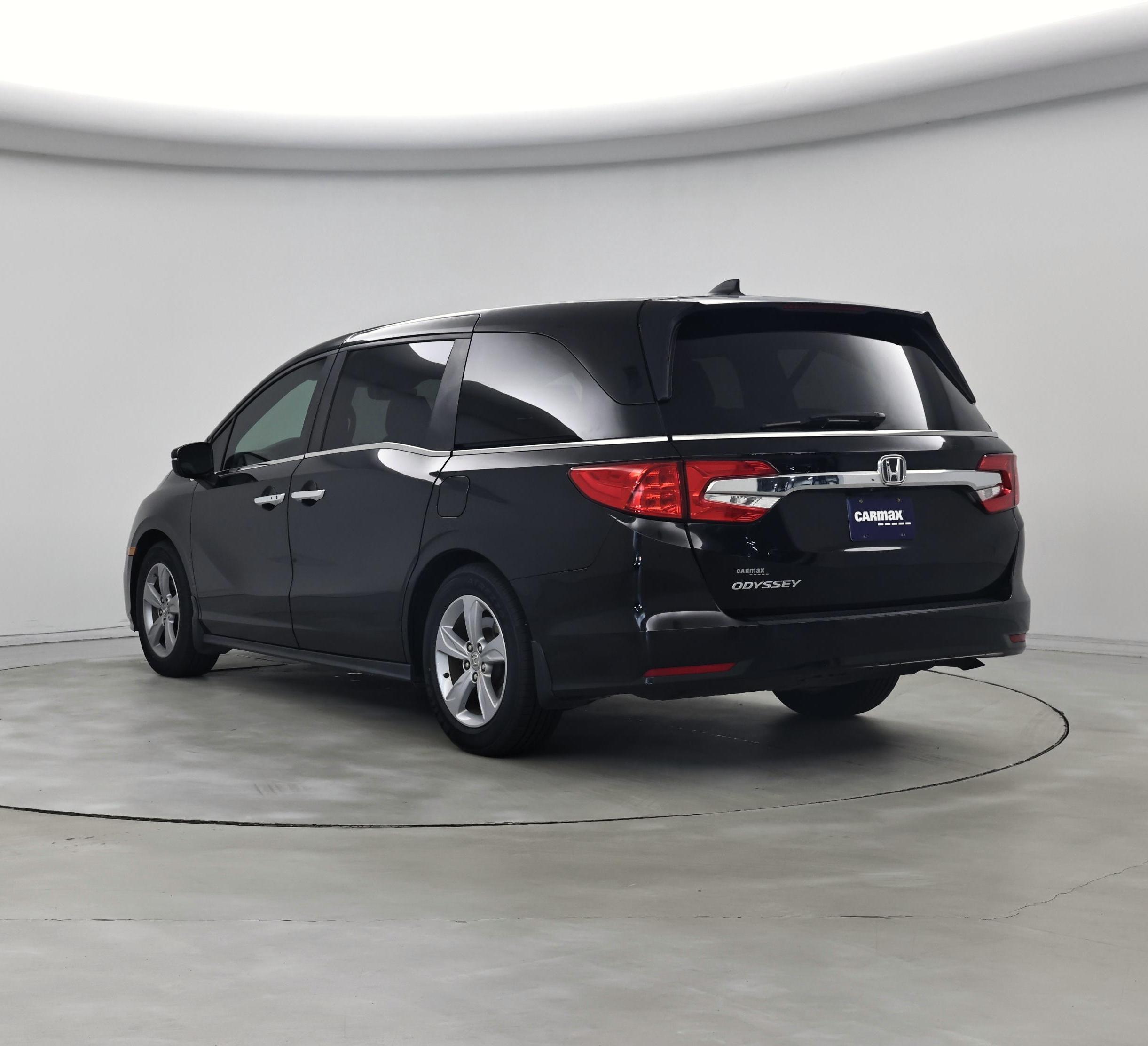 Thumbnail: 2019 Honda Odyssey - 2