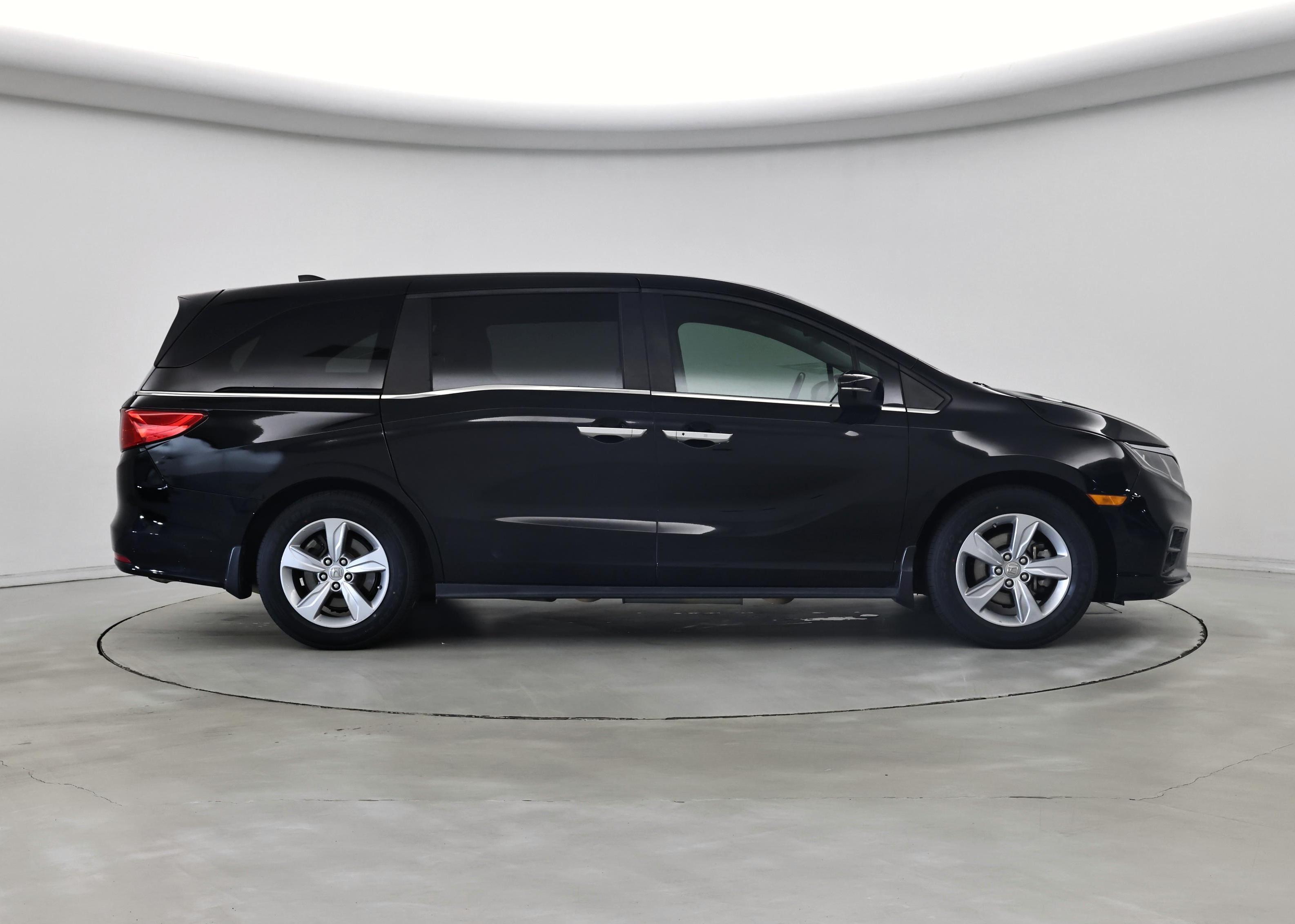 Thumbnail: 2019 Honda Odyssey - 7