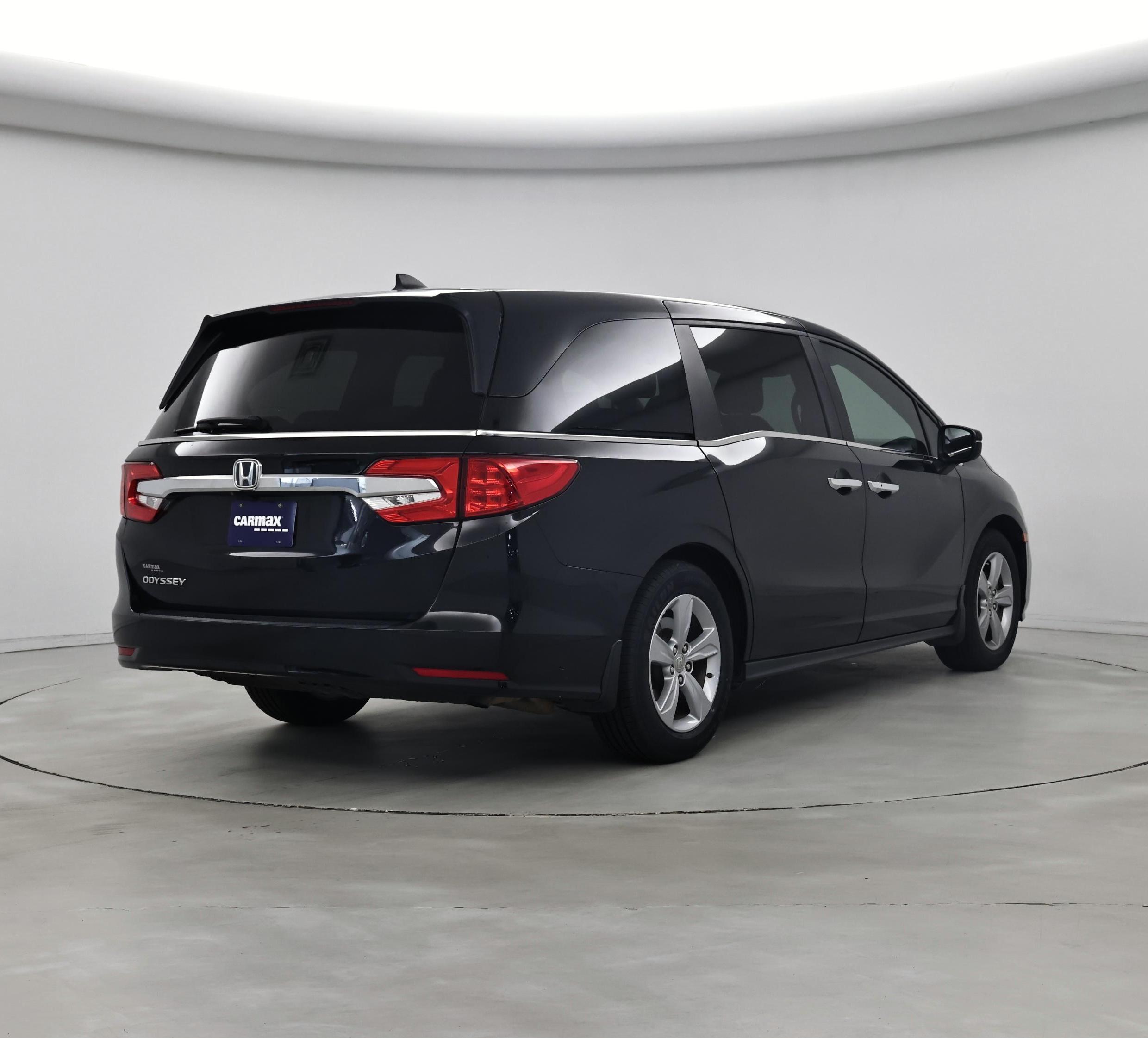 Thumbnail: 2019 Honda Odyssey - 8