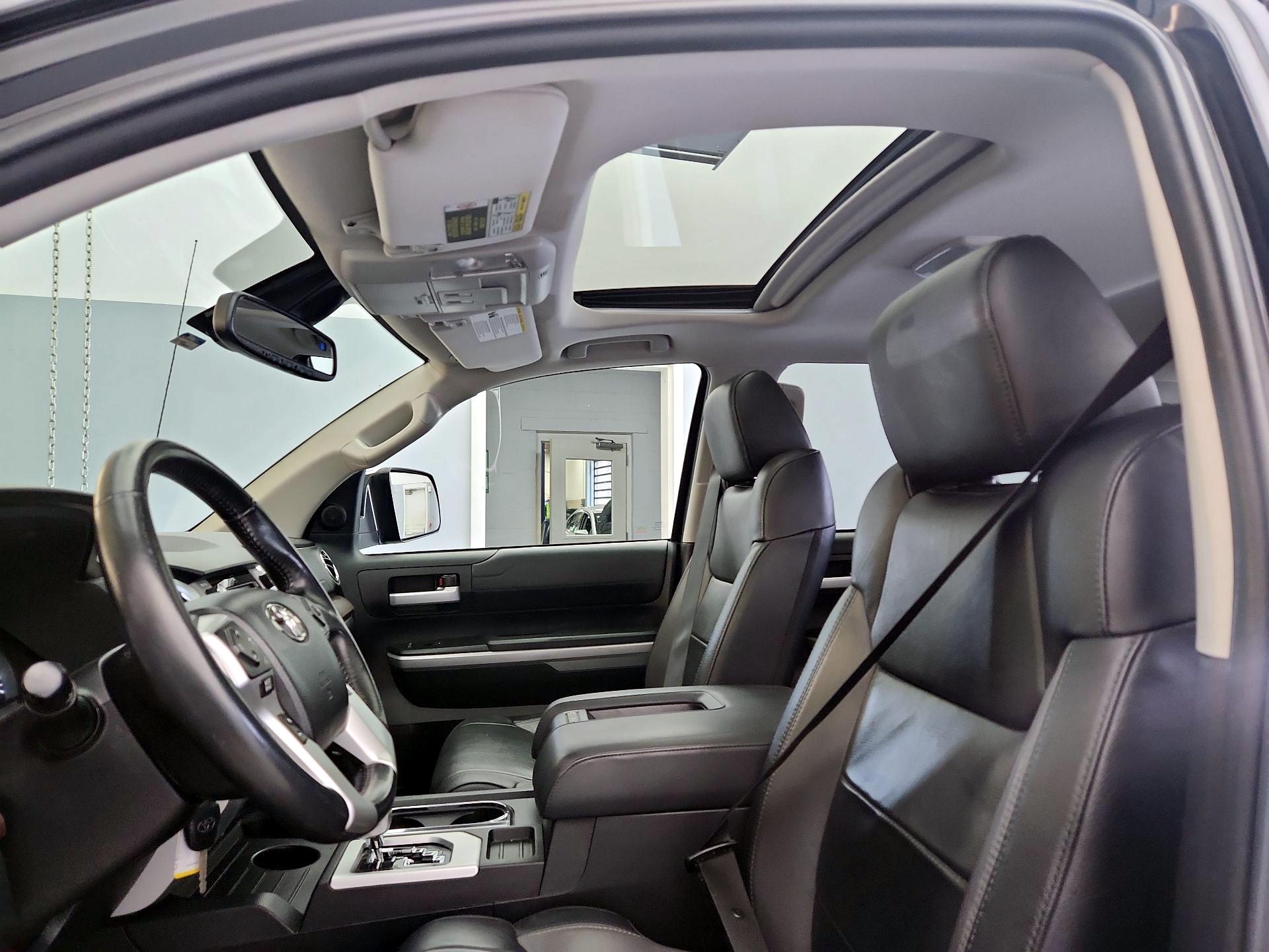 Thumbnail: 2018 Toyota Tundra - 20