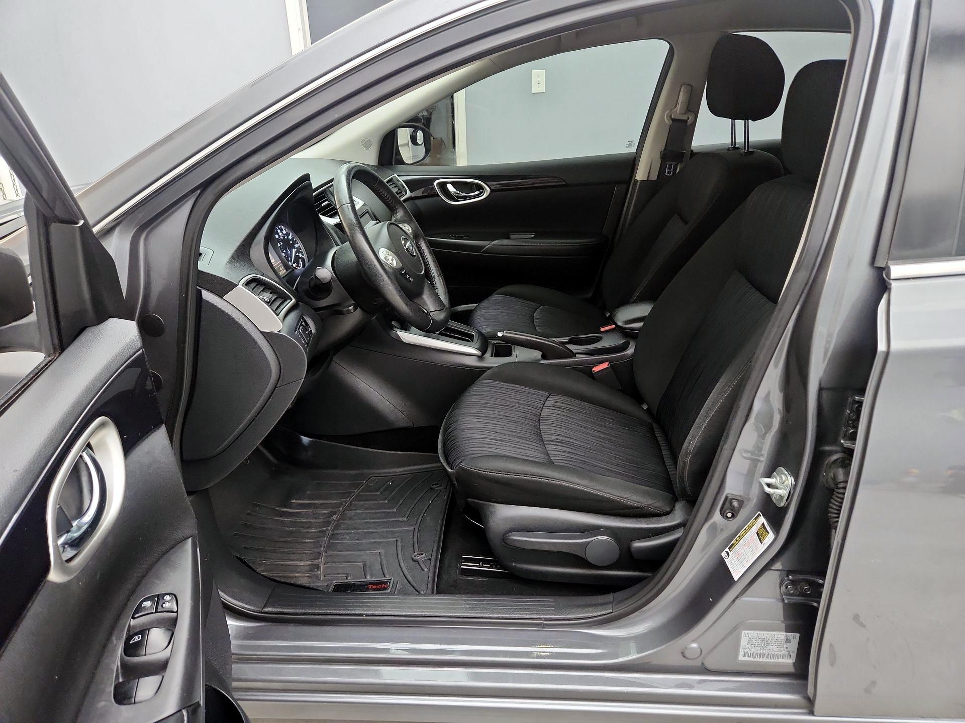 Thumbnail: 2019 Nissan Sentra - 11