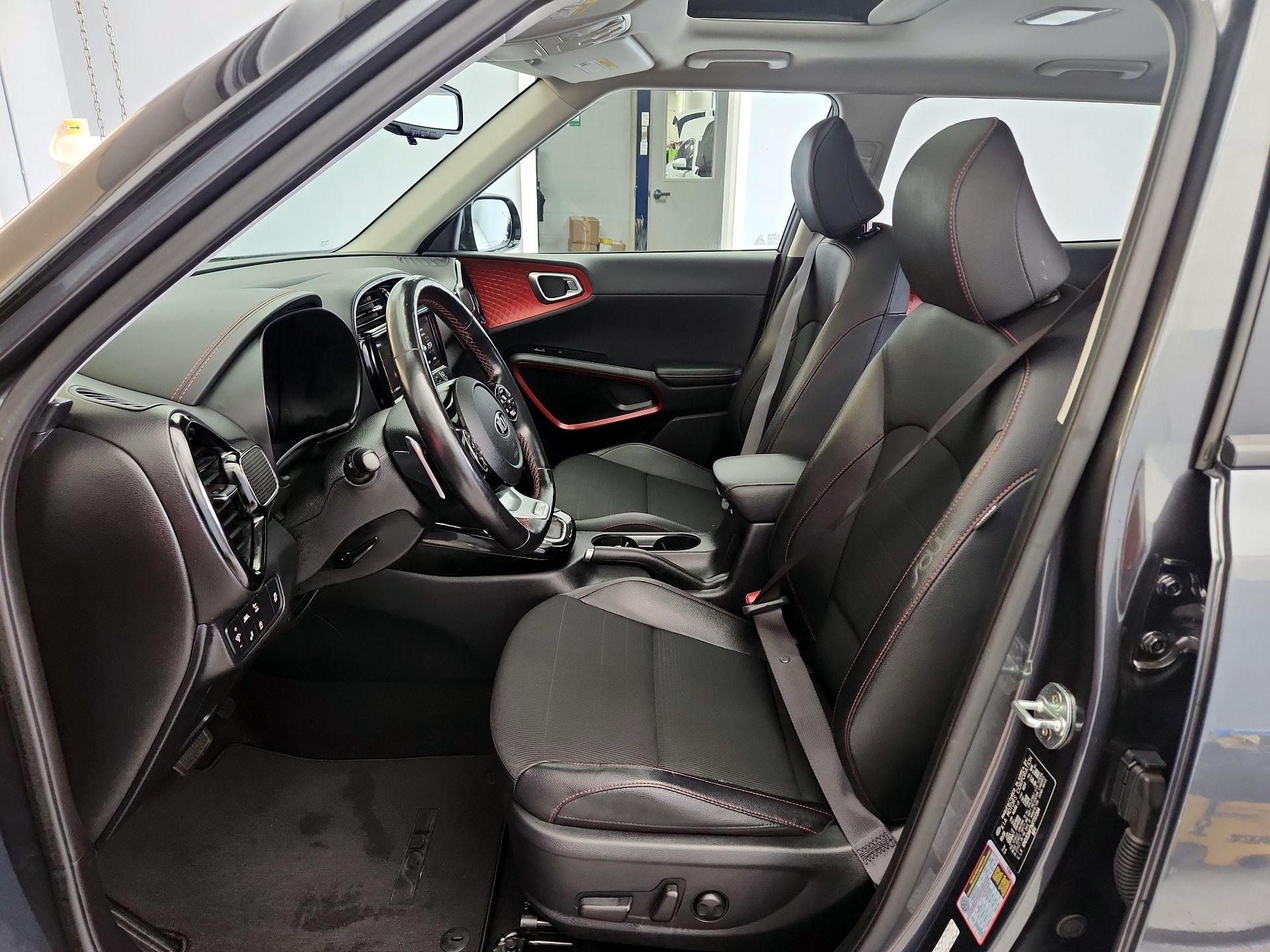 Thumbnail: 2021 Kia Soul - 11