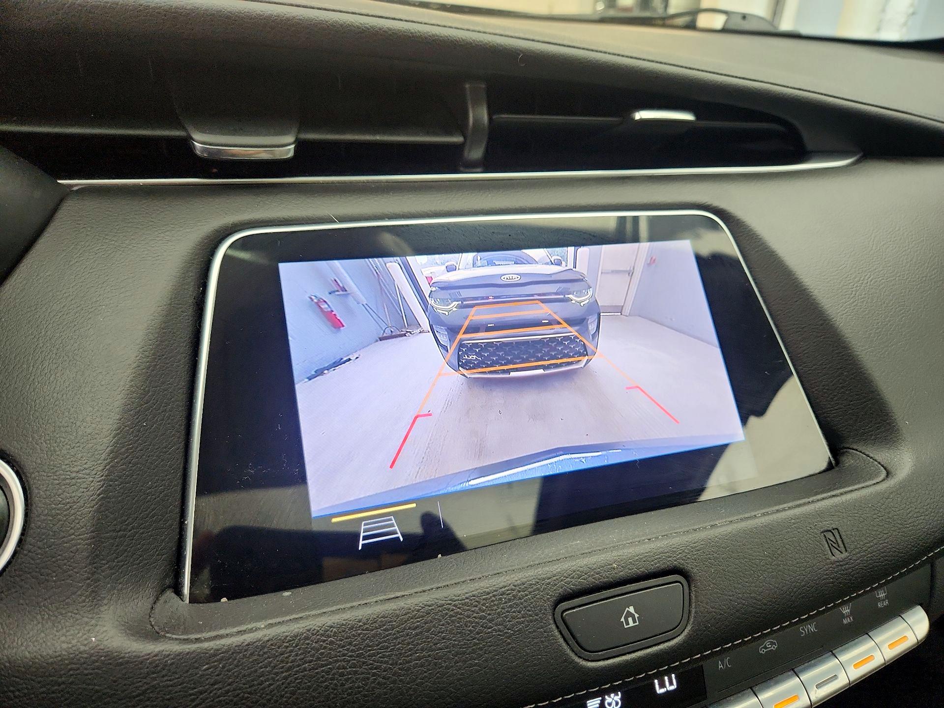 Thumbnail: 2019 Cadillac XT4 - 14