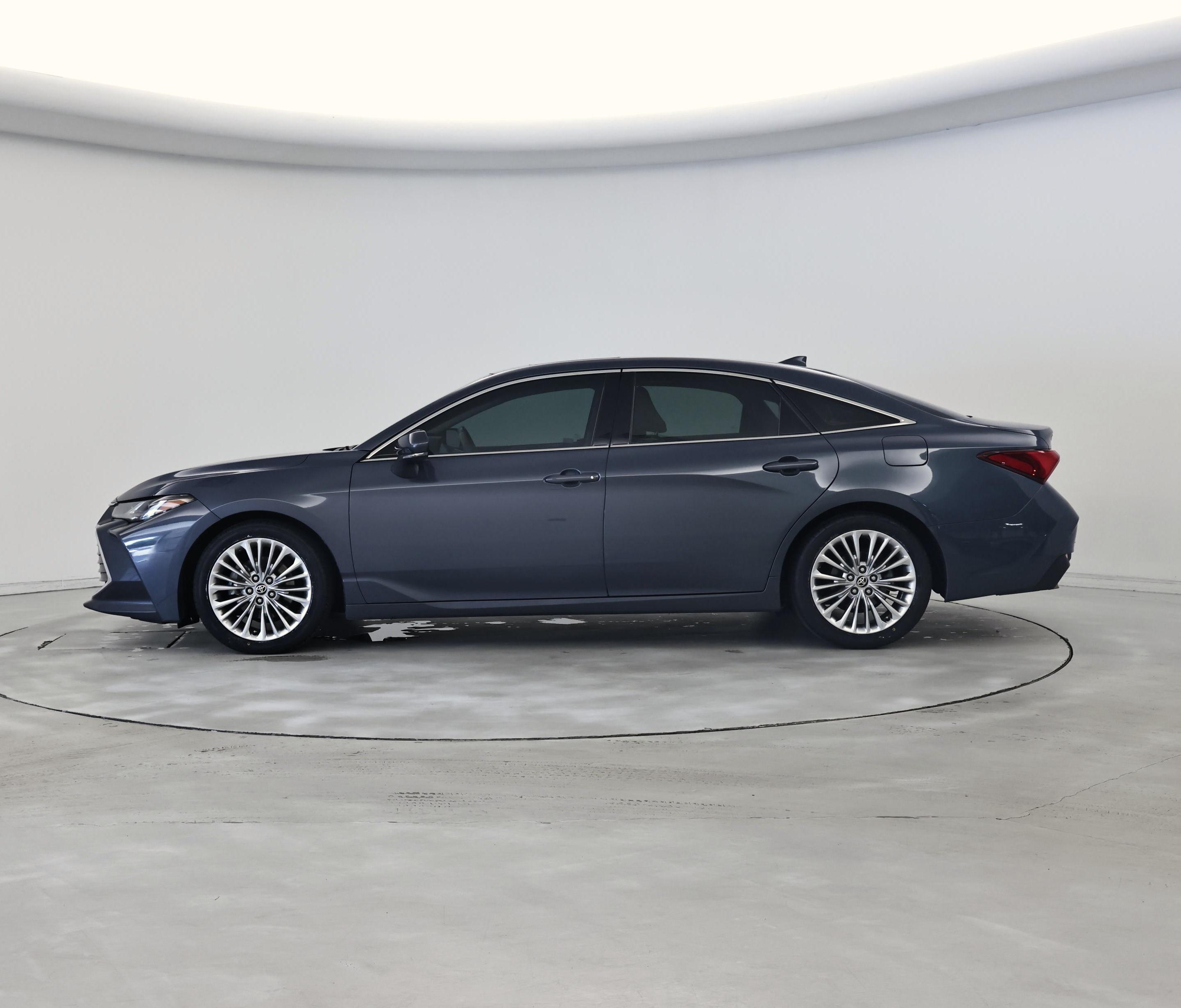 Thumbnail: 2020 Toyota Avalon - 3