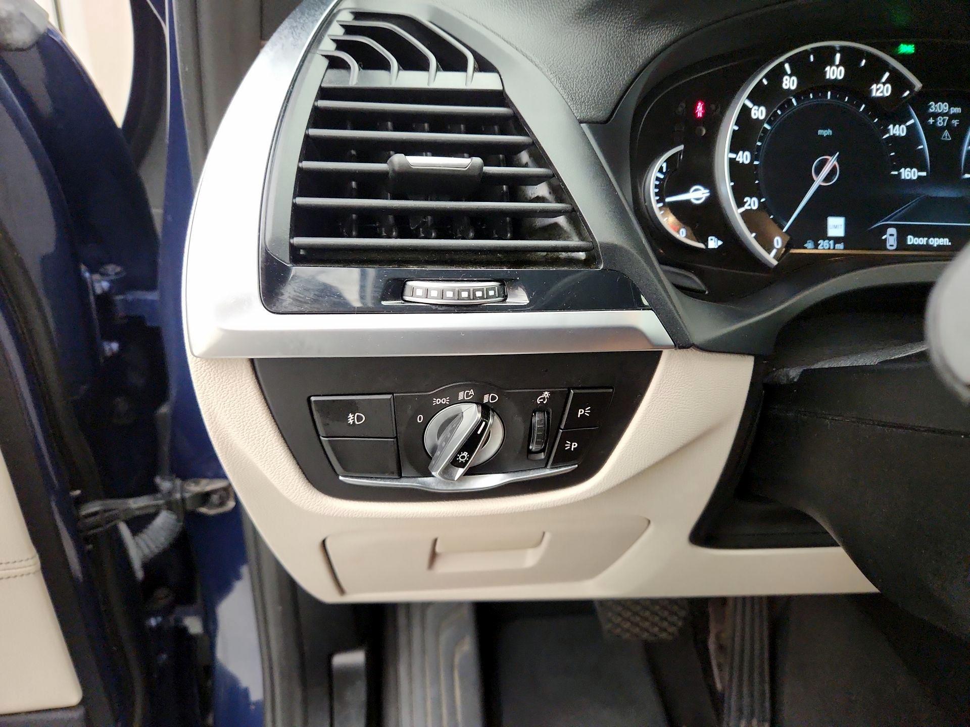 Thumbnail: 2019 BMW X3 - 13