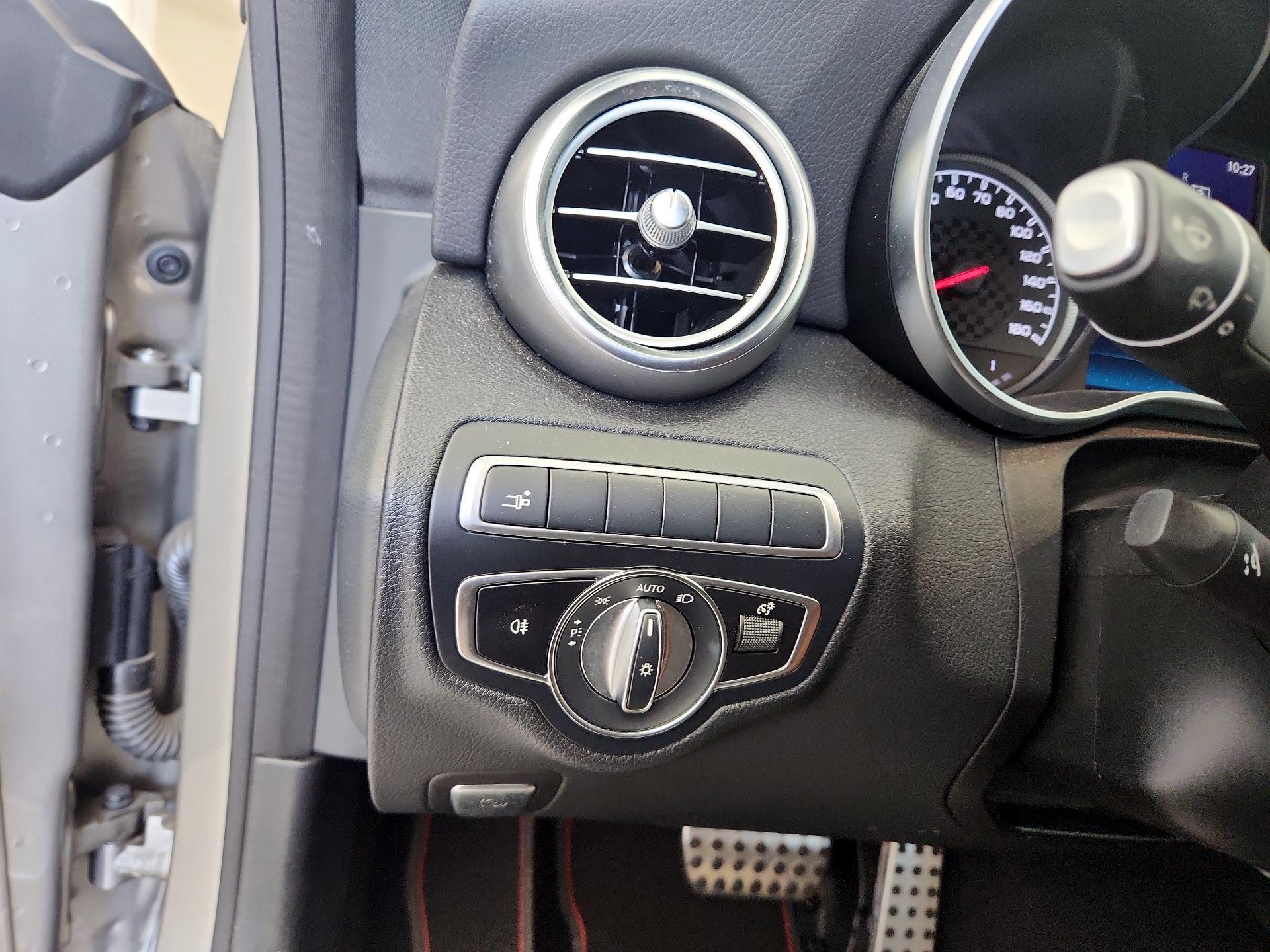 Thumbnail: 2019 Mercedes-Benz C-Class - 13