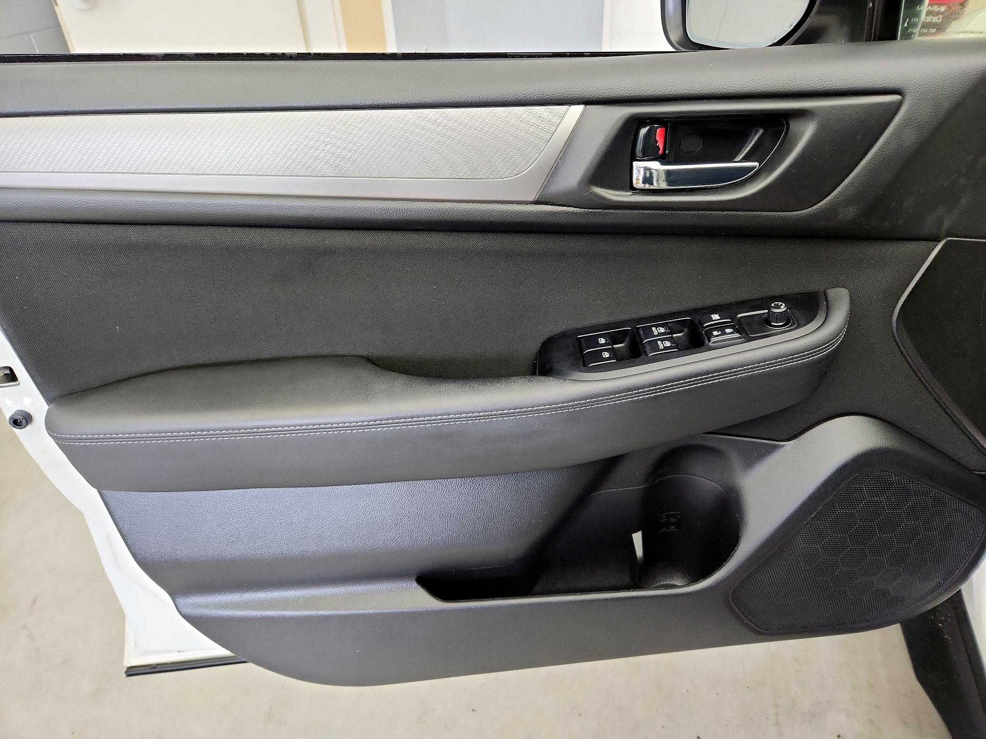 Thumbnail: 2018 Subaru Outback - 12