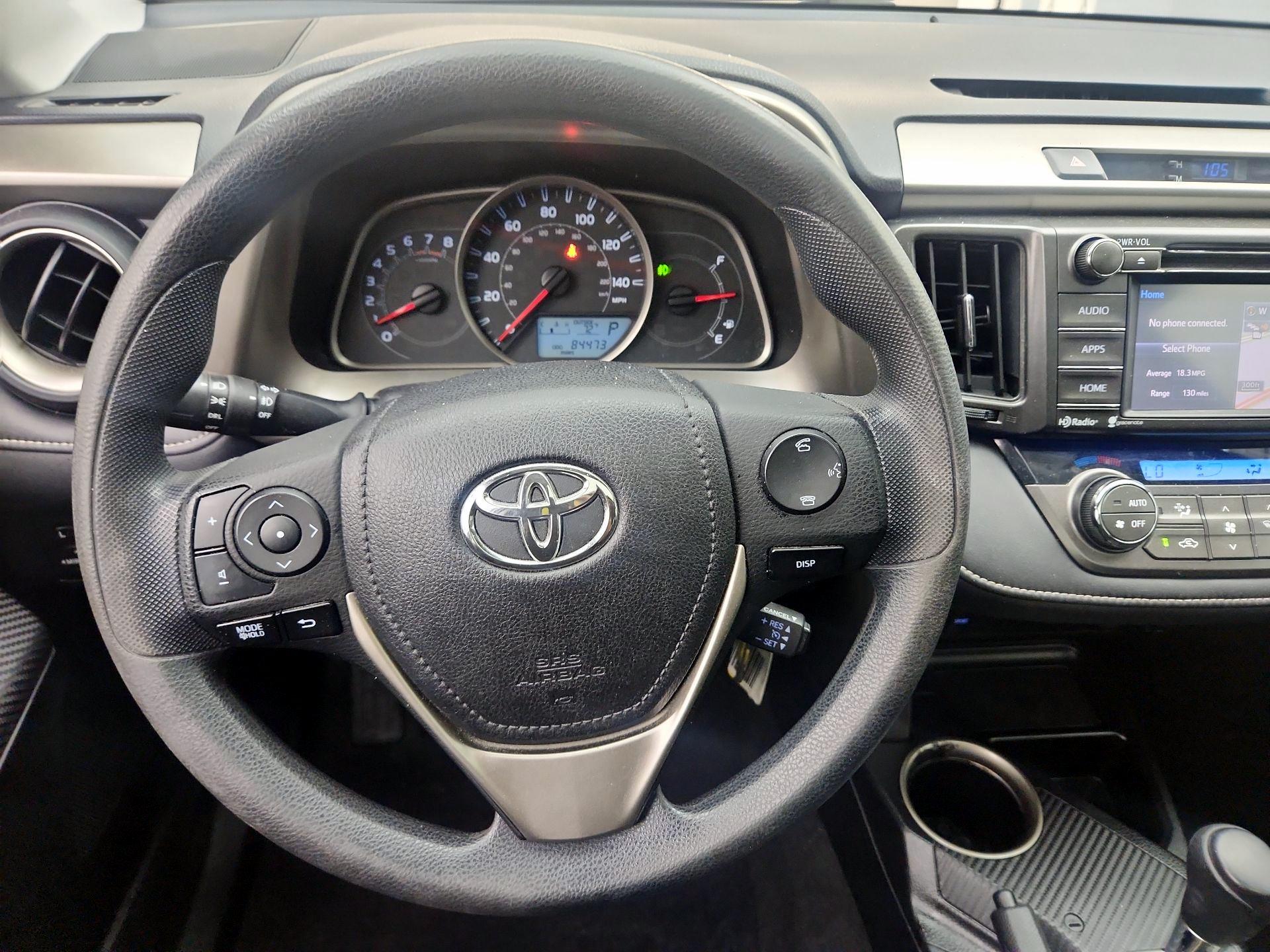 Thumbnail: 2015 Toyota RAV4 - 10