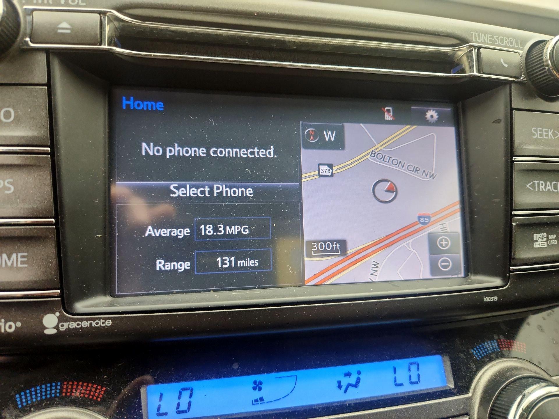 Thumbnail: 2015 Toyota RAV4 - 14