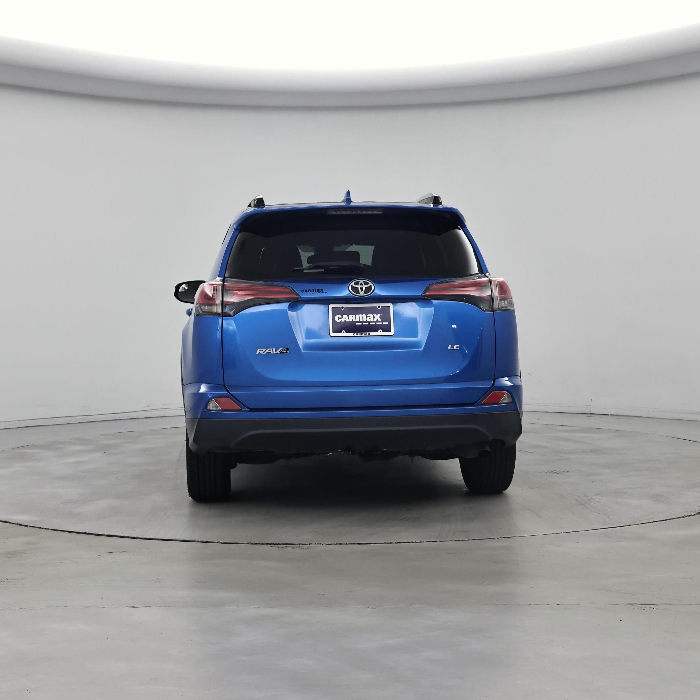 Thumbnail: 2018 Toyota RAV4 - 6
