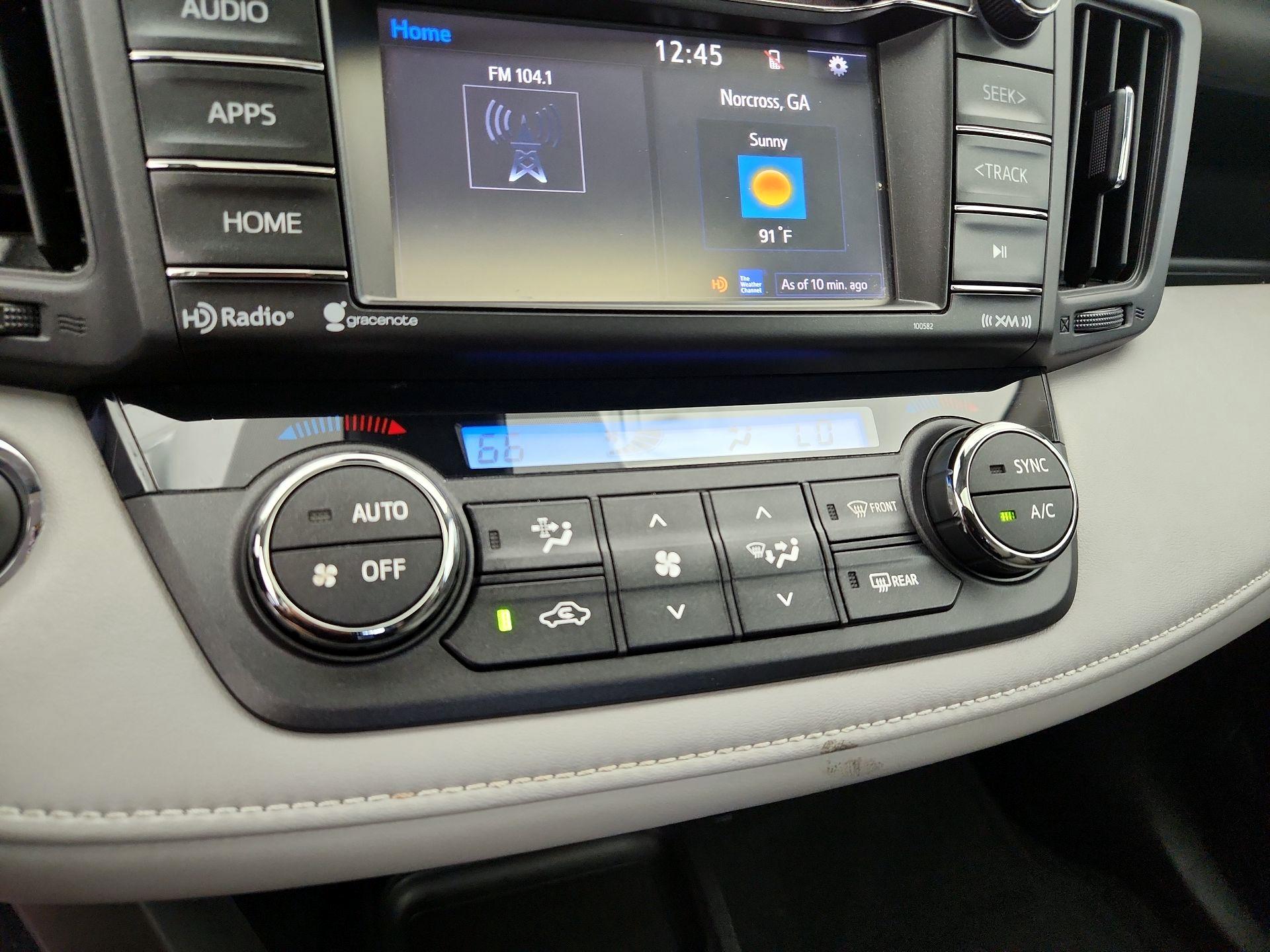 Thumbnail: 2018 Toyota RAV4 - 16
