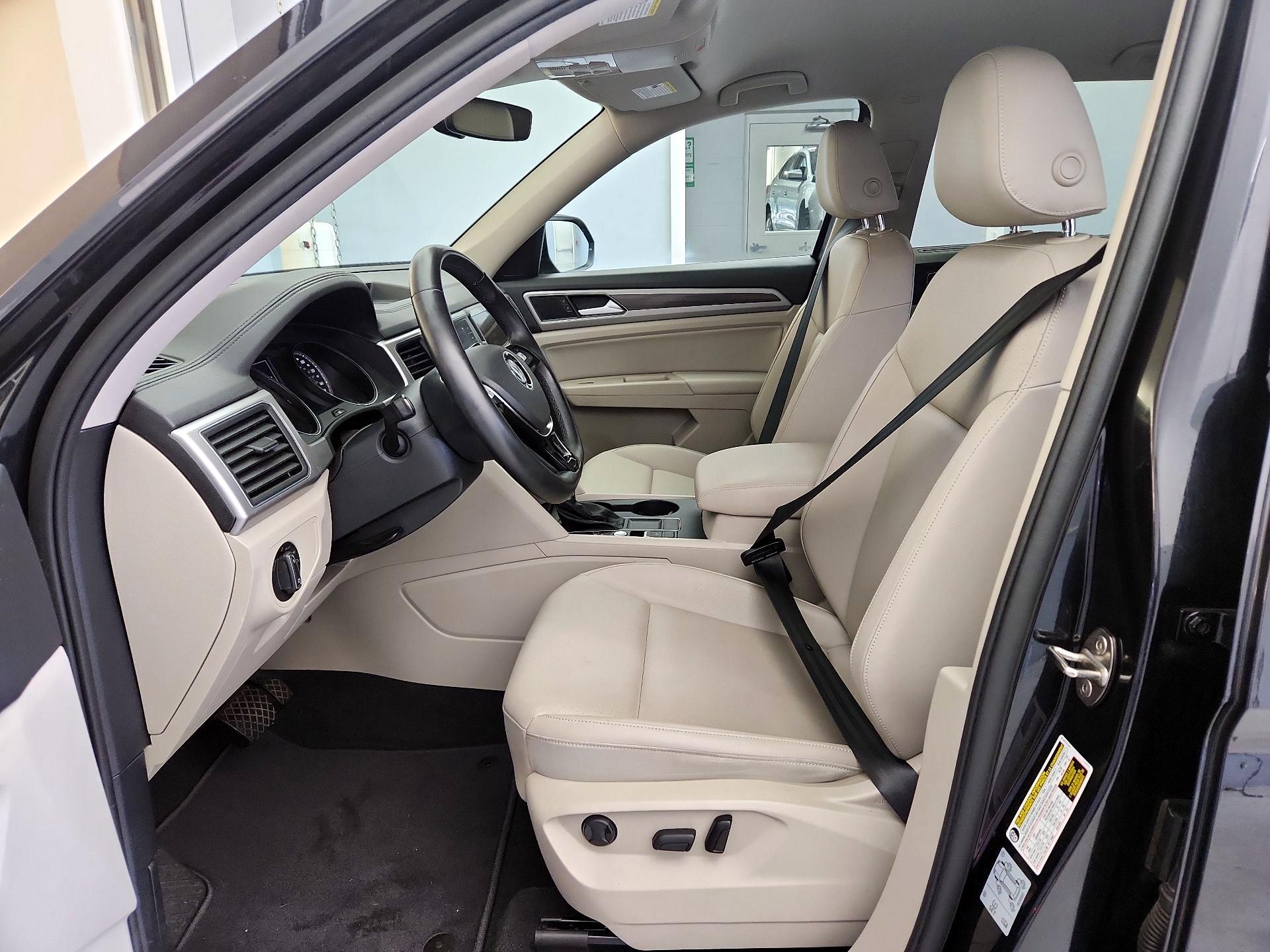 Thumbnail: 2019 Volkswagen Atlas - 11