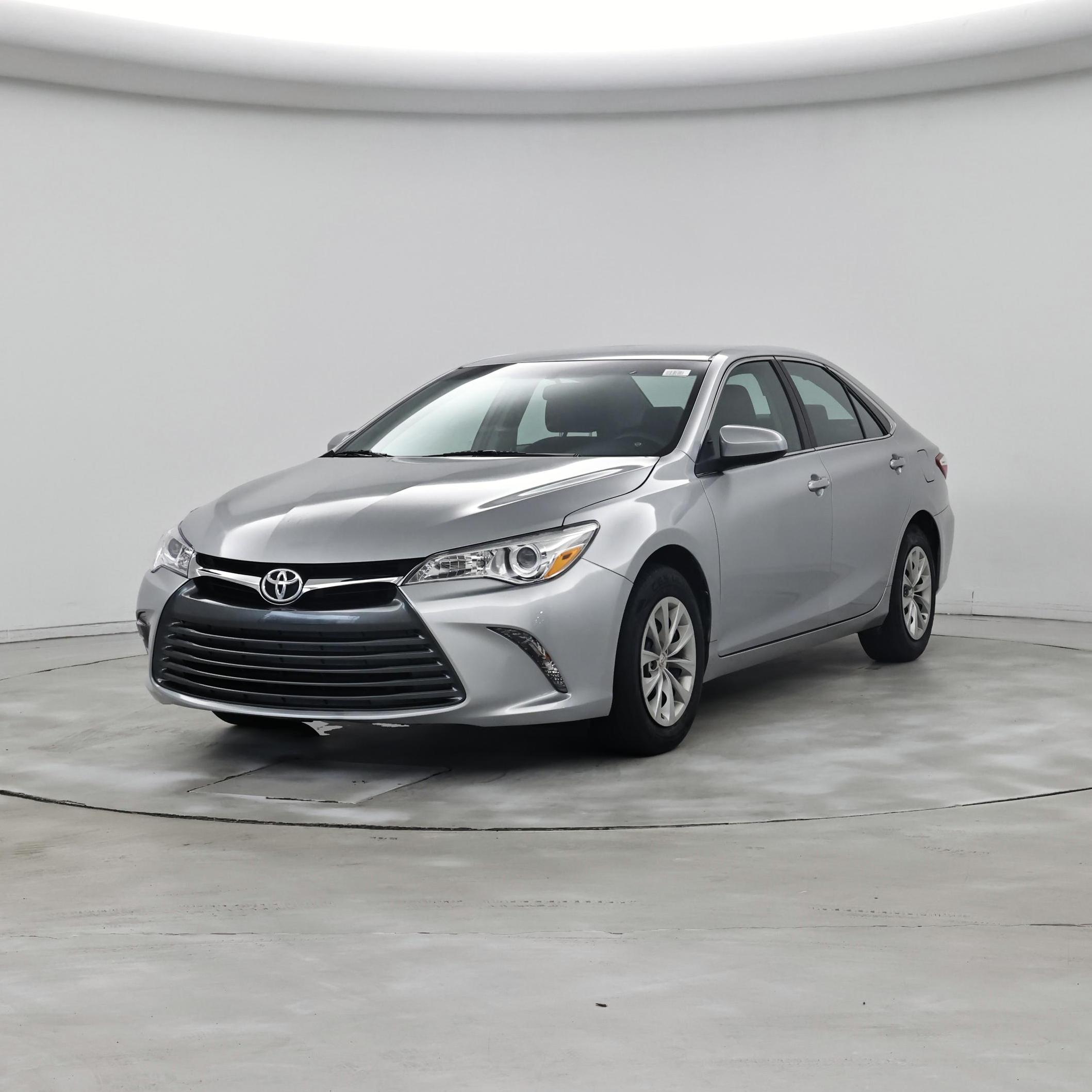 Thumbnail: 2015 Toyota Camry - 4