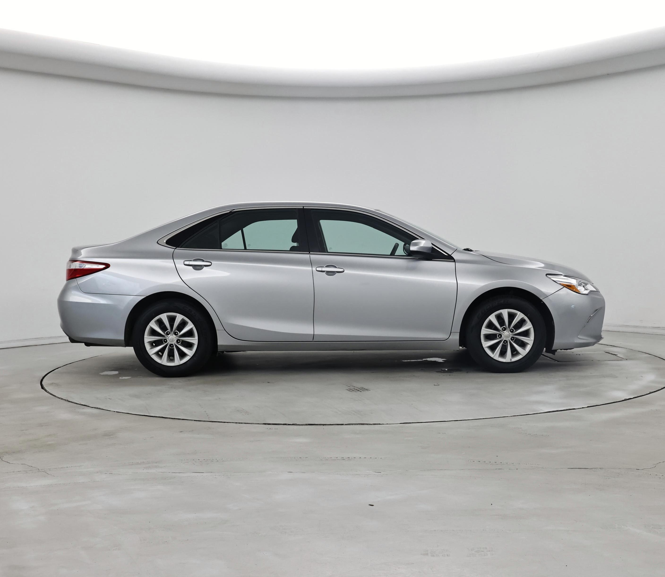 Thumbnail: 2015 Toyota Camry - 7