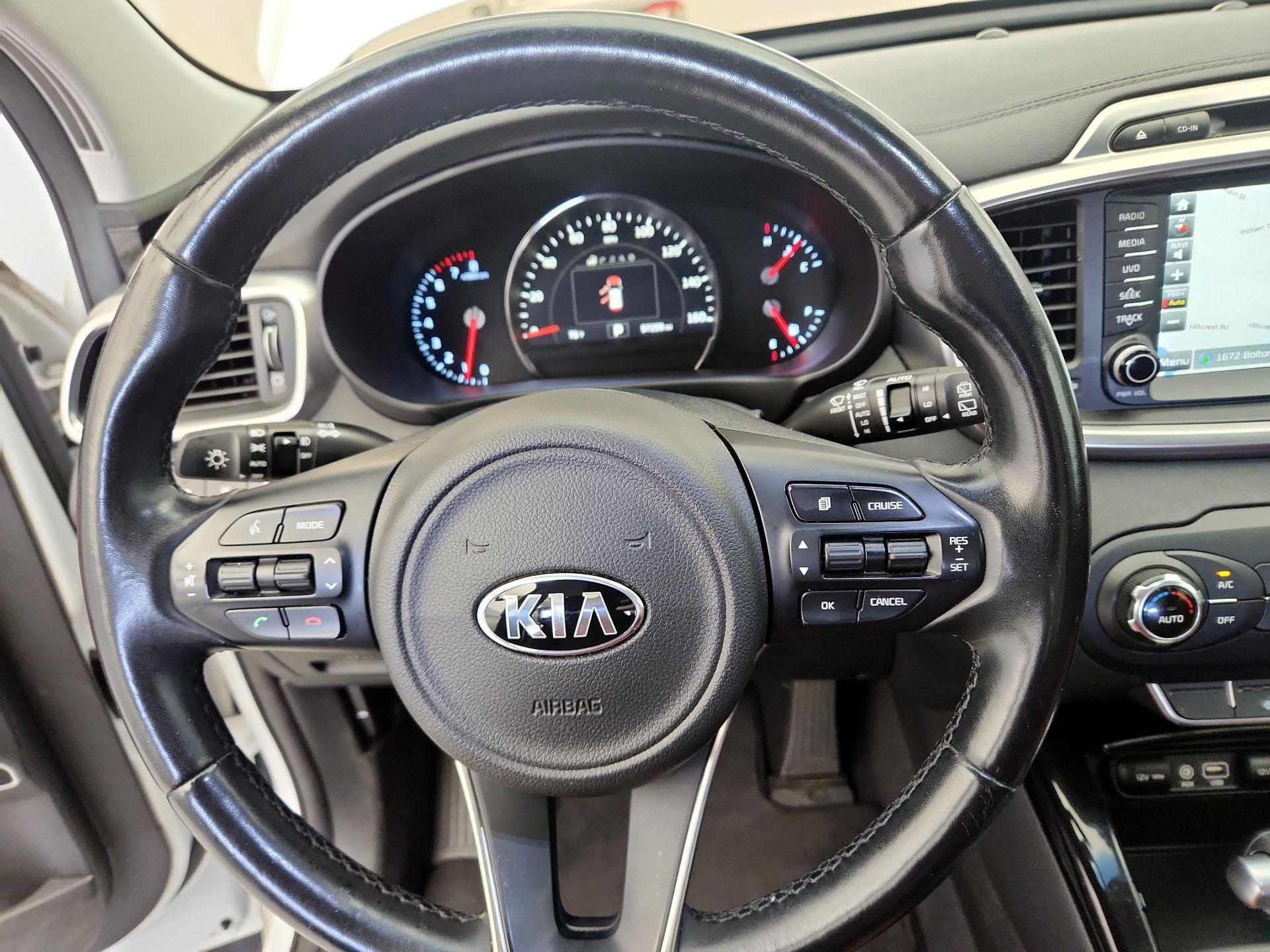 Thumbnail: 2018 Kia Sorento - 10