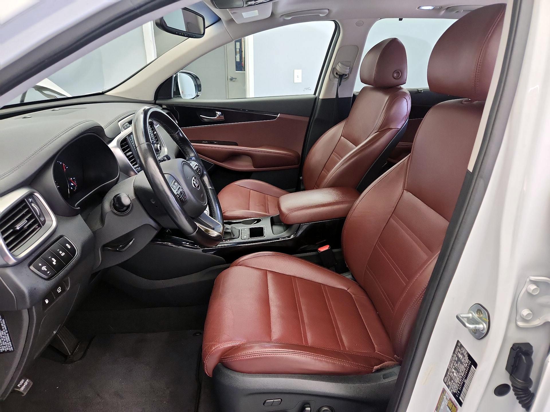 Thumbnail: 2018 Kia Sorento - 11