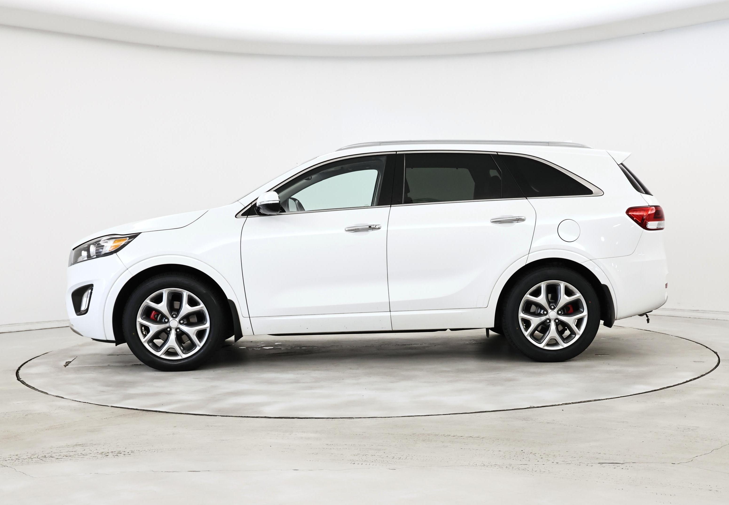 Thumbnail: 2018 Kia Sorento - 3