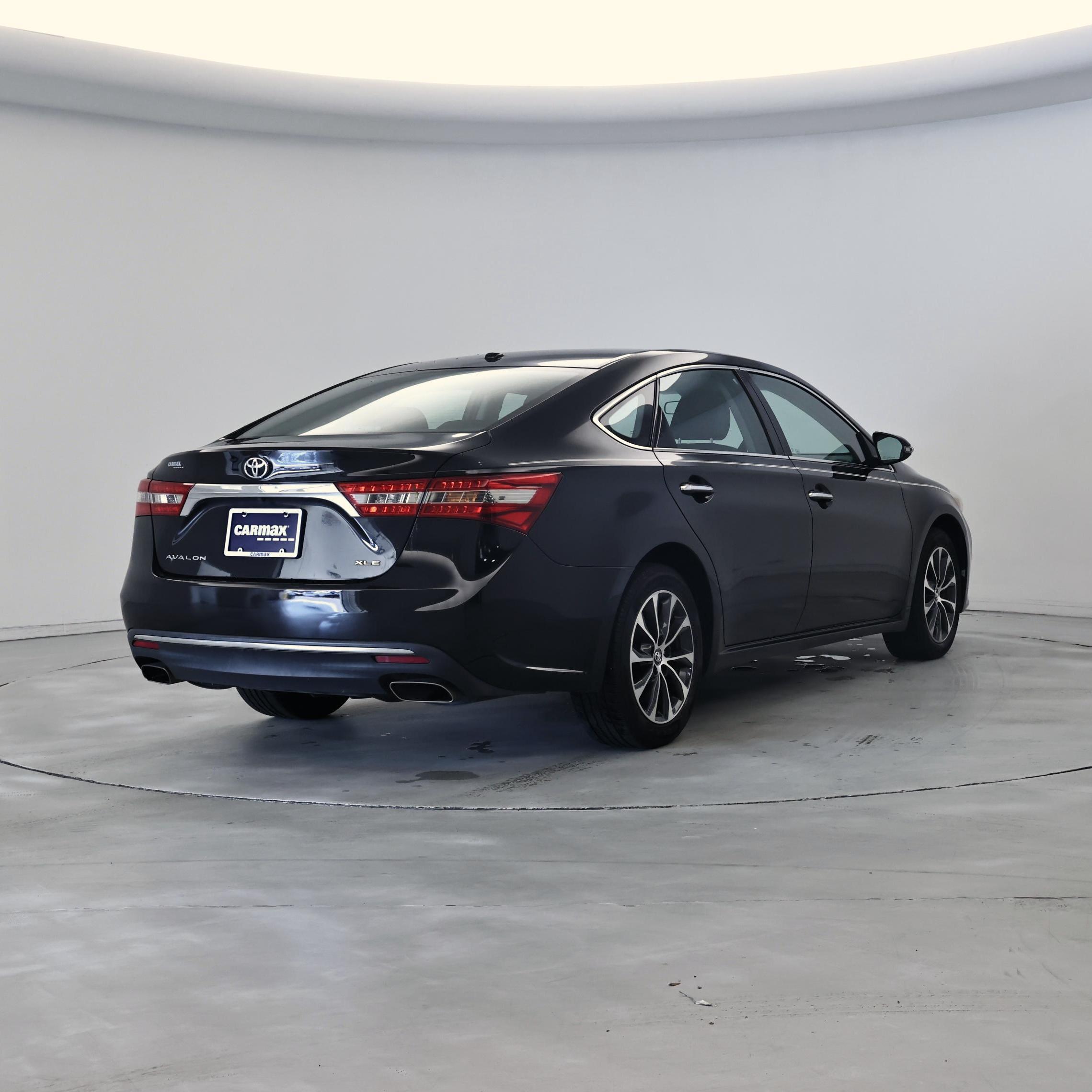 Thumbnail: 2018 Toyota Avalon - 8