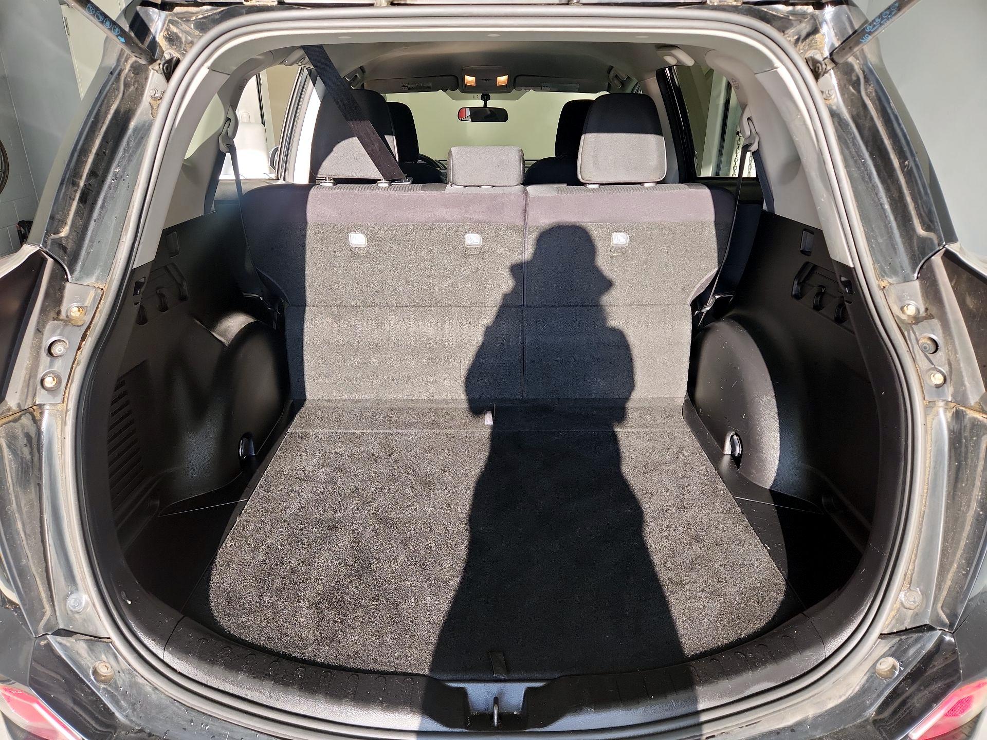 Thumbnail: 2016 Toyota RAV4 - 20