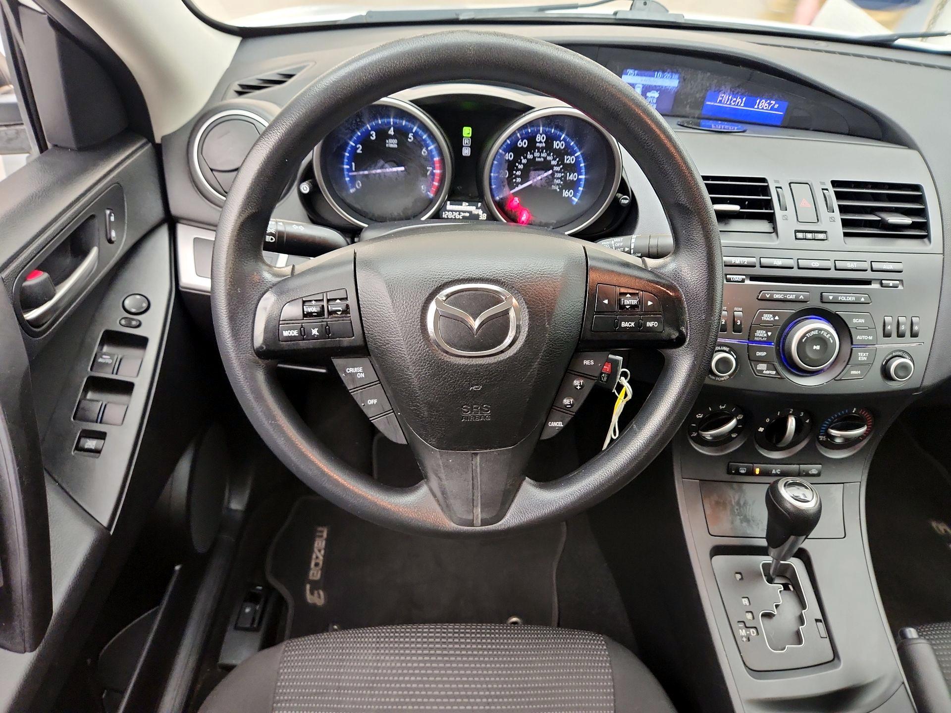 Thumbnail: 2013 Mazda Mazda3 - 10