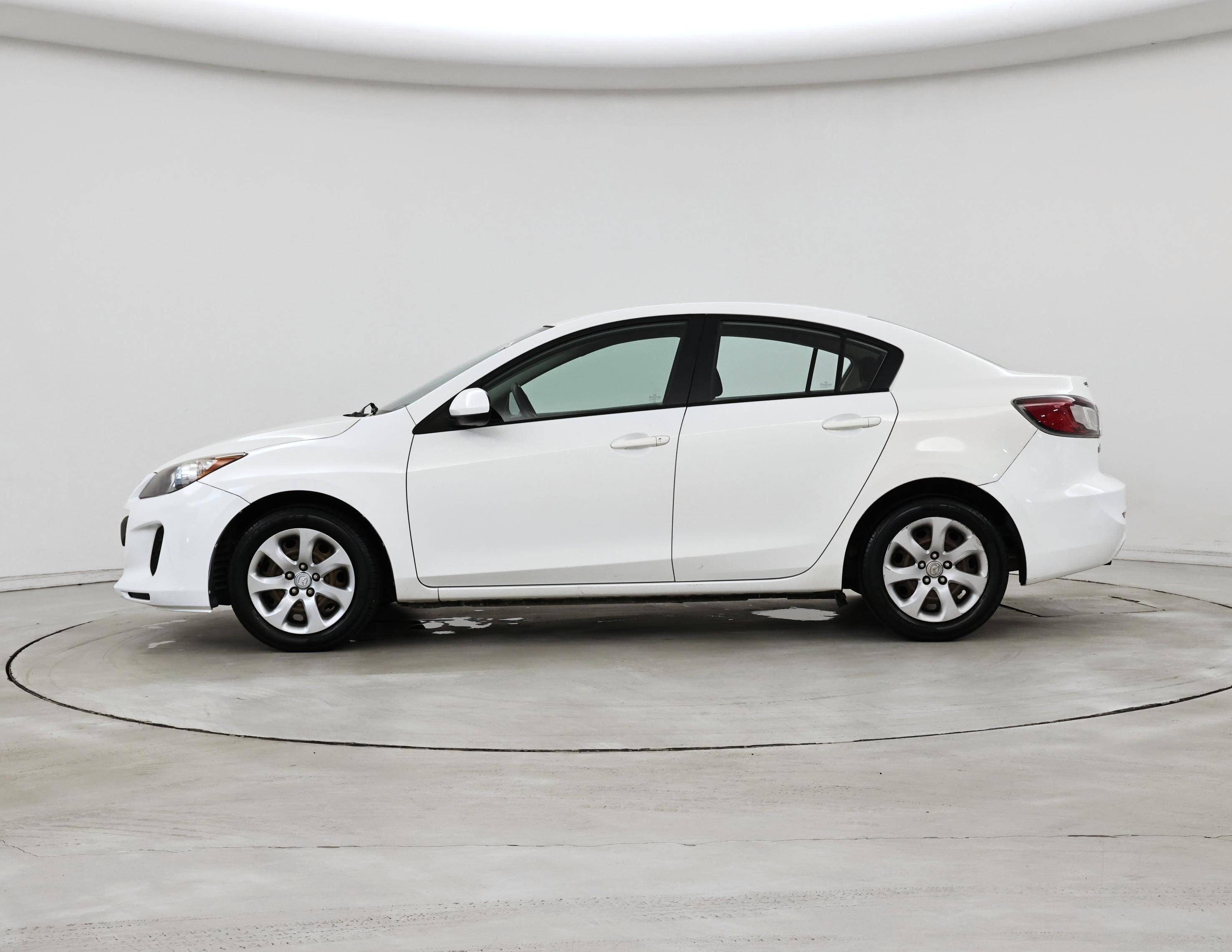 Thumbnail: 2013 Mazda Mazda3 - 3