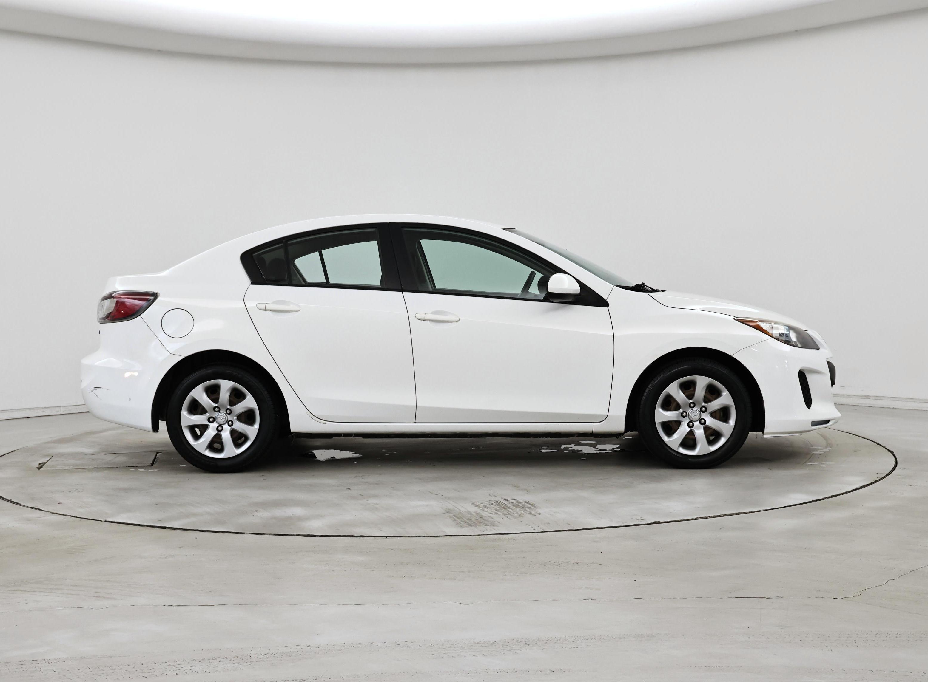 Thumbnail: 2013 Mazda Mazda3 - 7