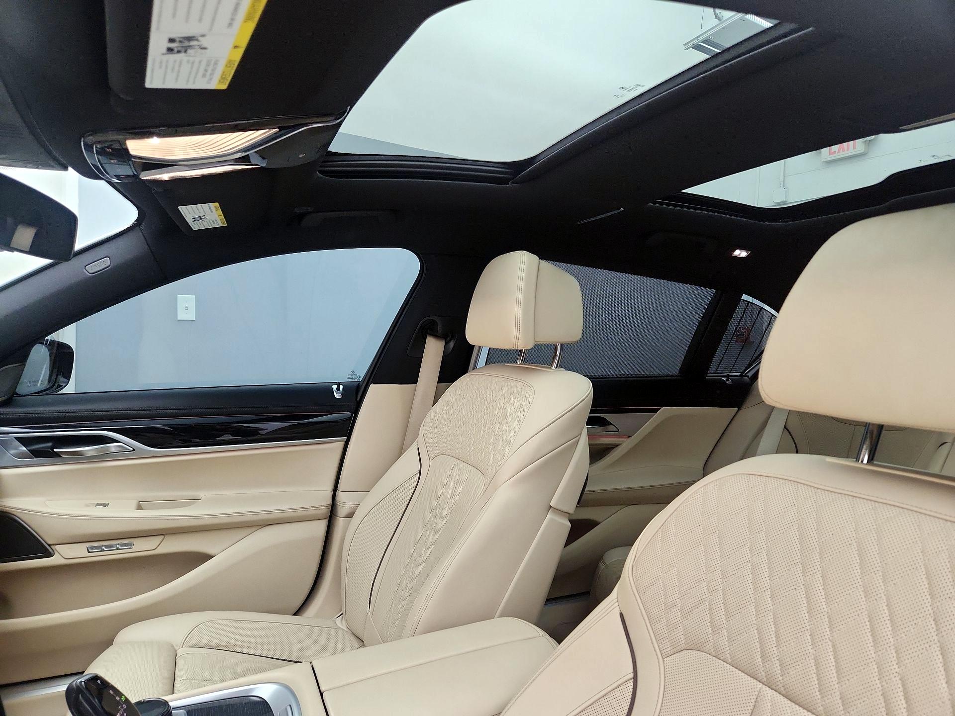 Thumbnail: 2016 BMW 7 Series - 20