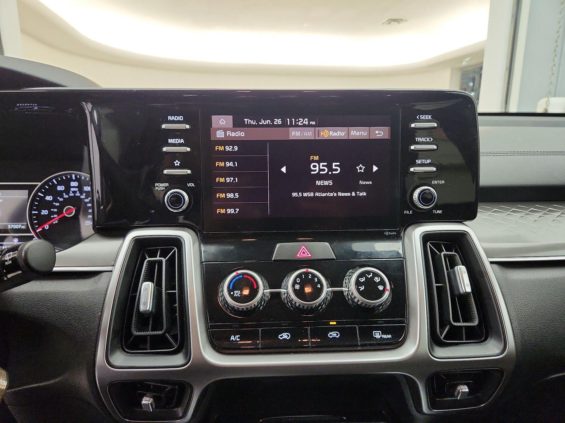 Thumbnail: 2022 Kia Sorento - 15