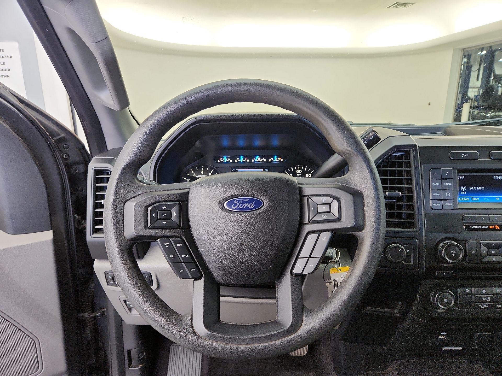Thumbnail: 2016 Ford F-150 - 10