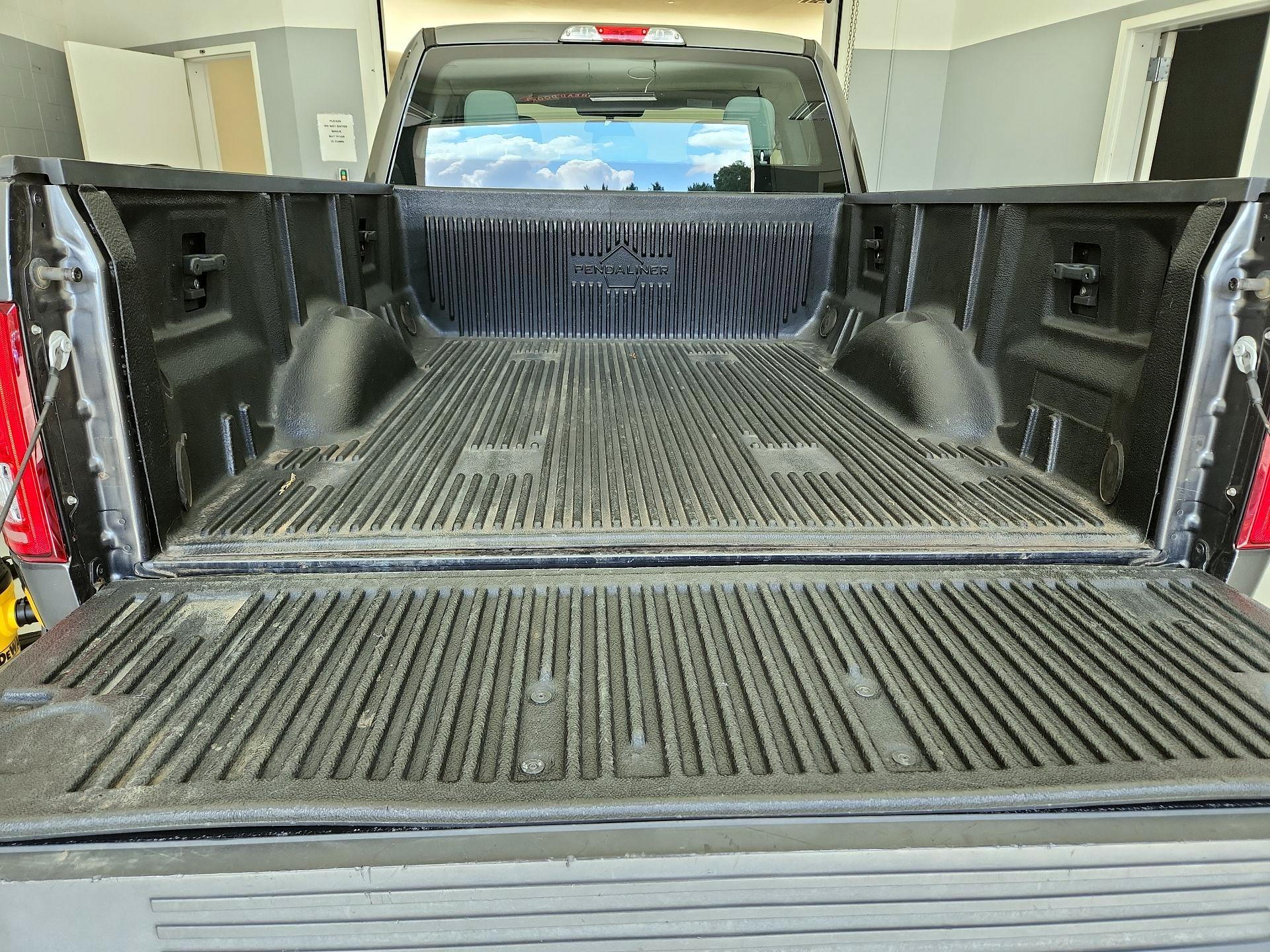 Thumbnail: 2016 Ford F-150 - 19