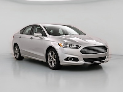 Silver 2016 Ford Fusion SE