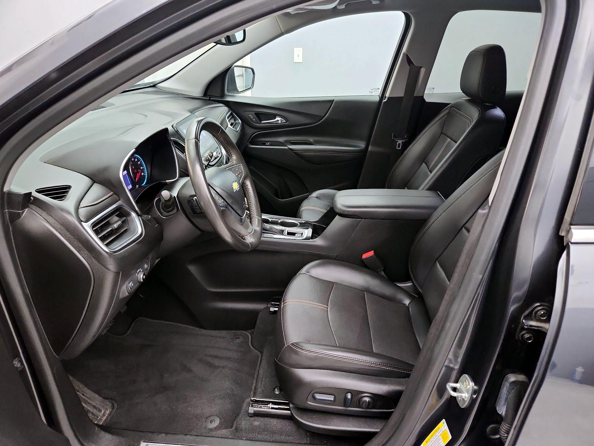 Thumbnail: 2022 Chevrolet Equinox - 11