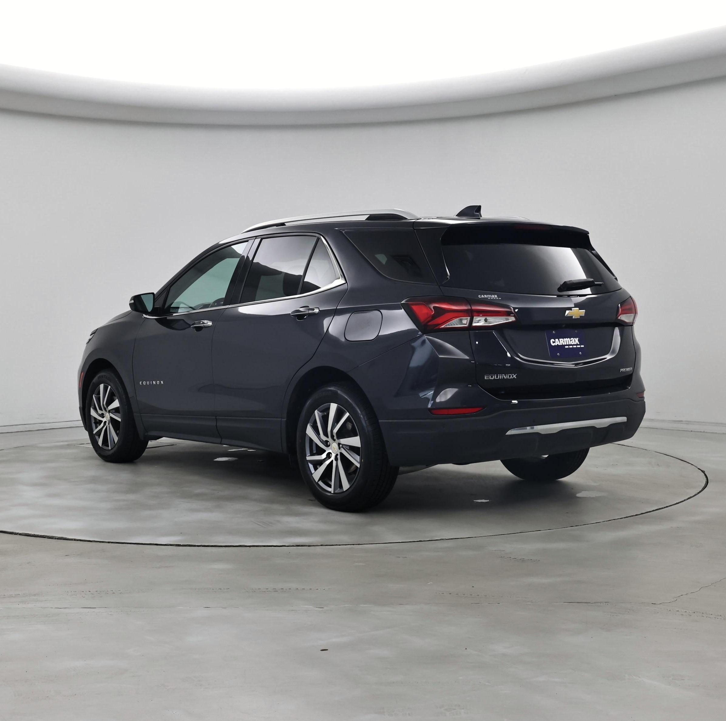 Thumbnail: 2022 Chevrolet Equinox - 2