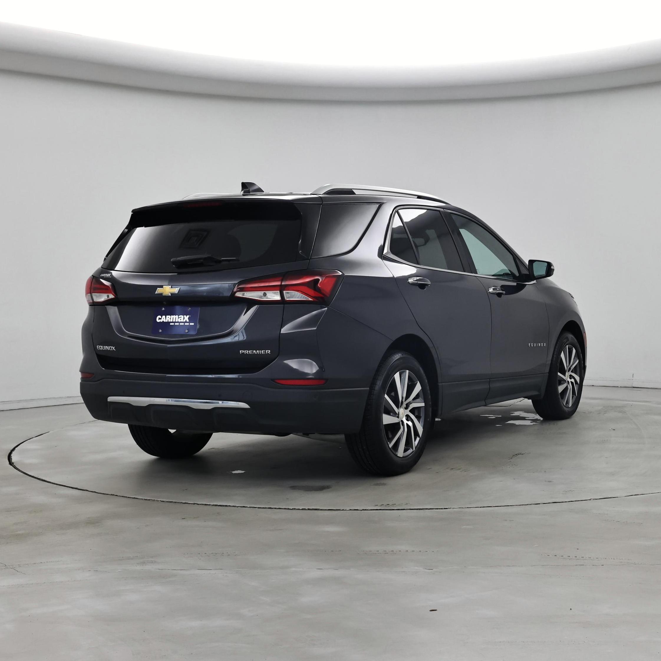 Thumbnail: 2022 Chevrolet Equinox - 8