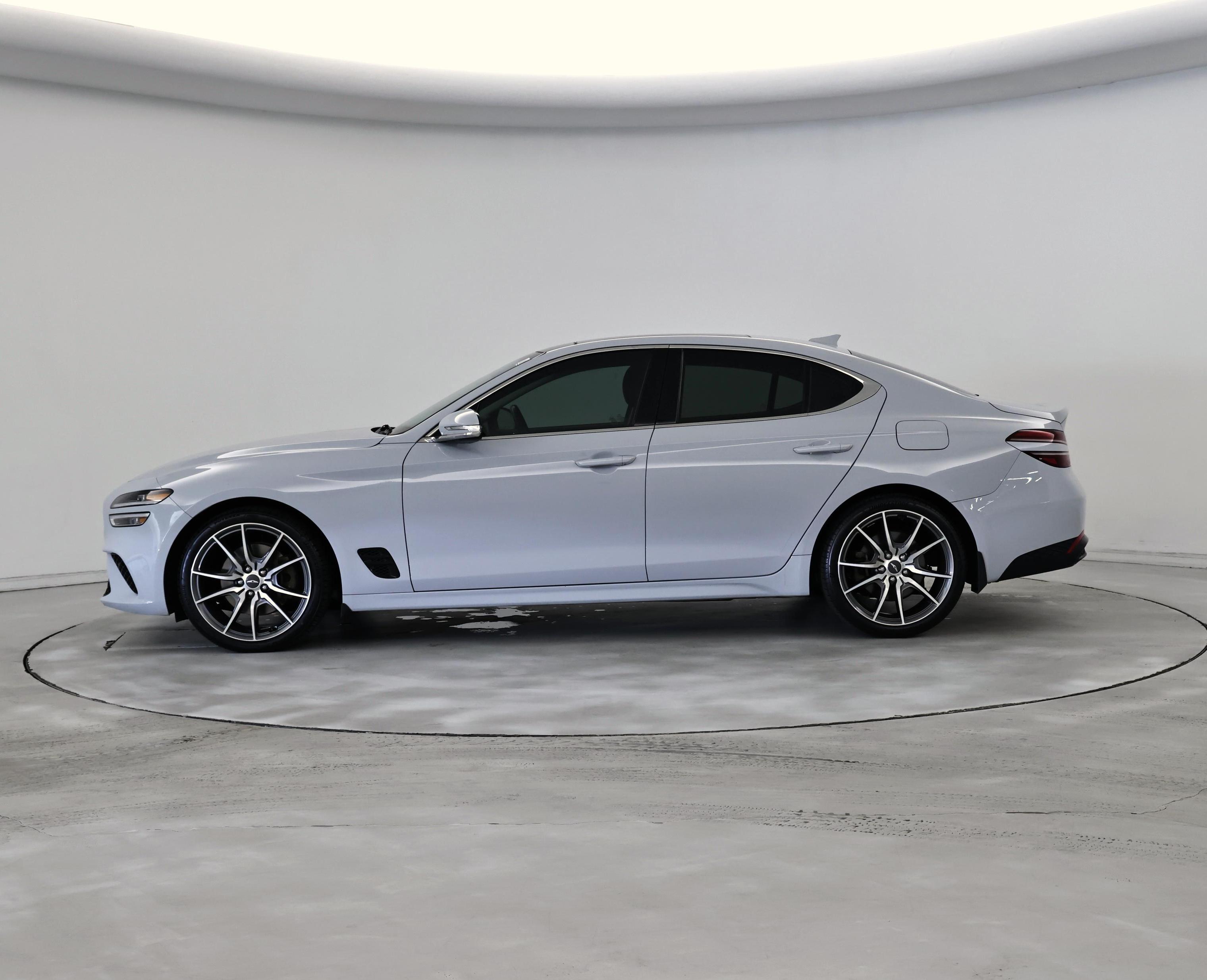 Thumbnail: 2022 Genesis G70 - 3