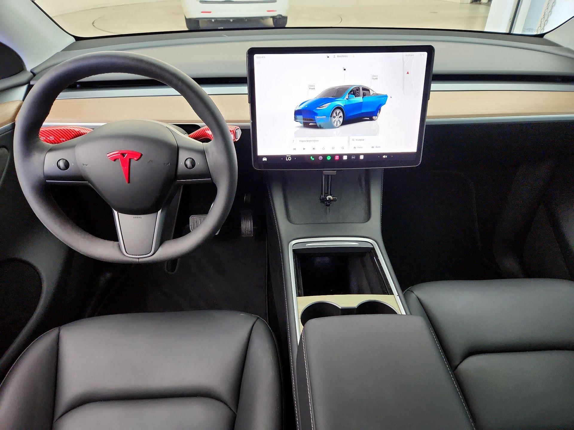 Thumbnail: 2023 Tesla Model Y - 9