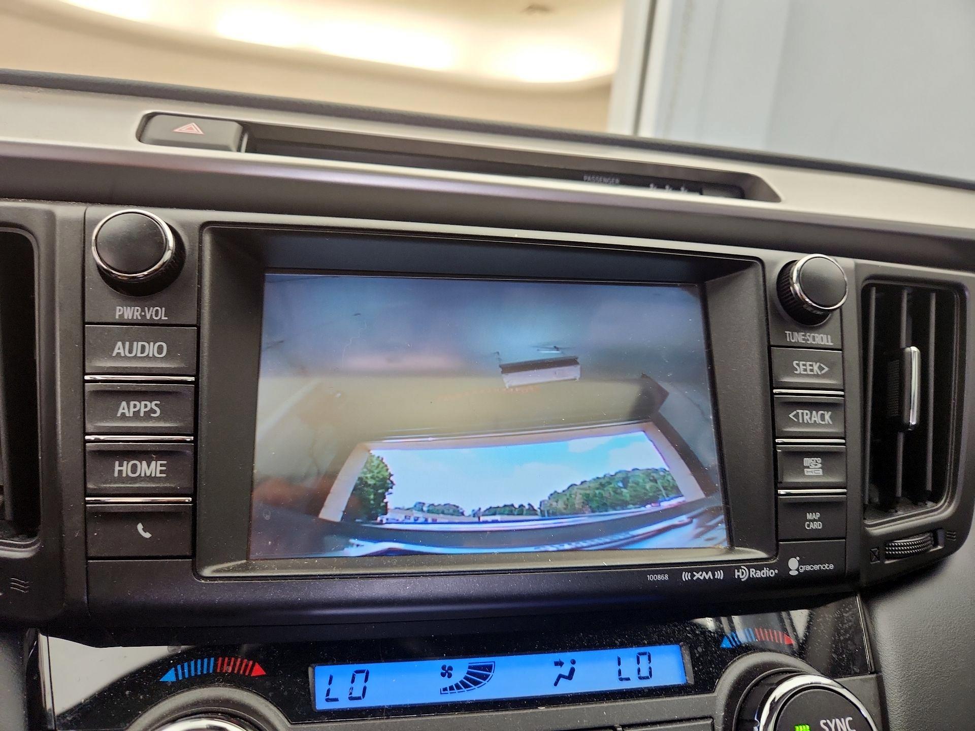 Thumbnail: 2018 Toyota RAV4 - 14