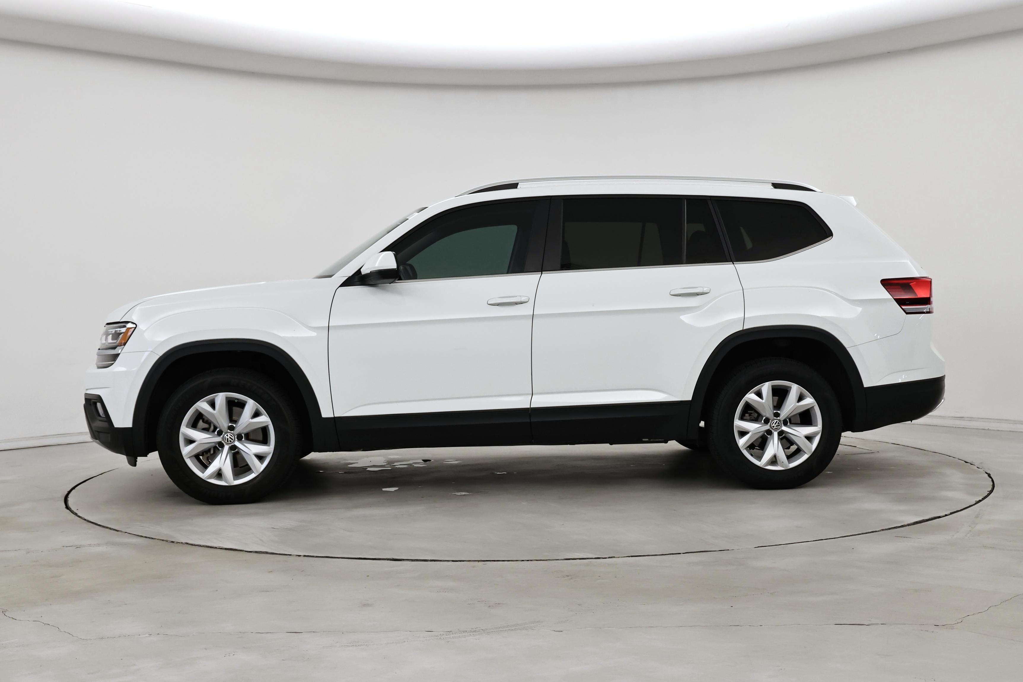 Thumbnail: 2018 Volkswagen Atlas - 3
