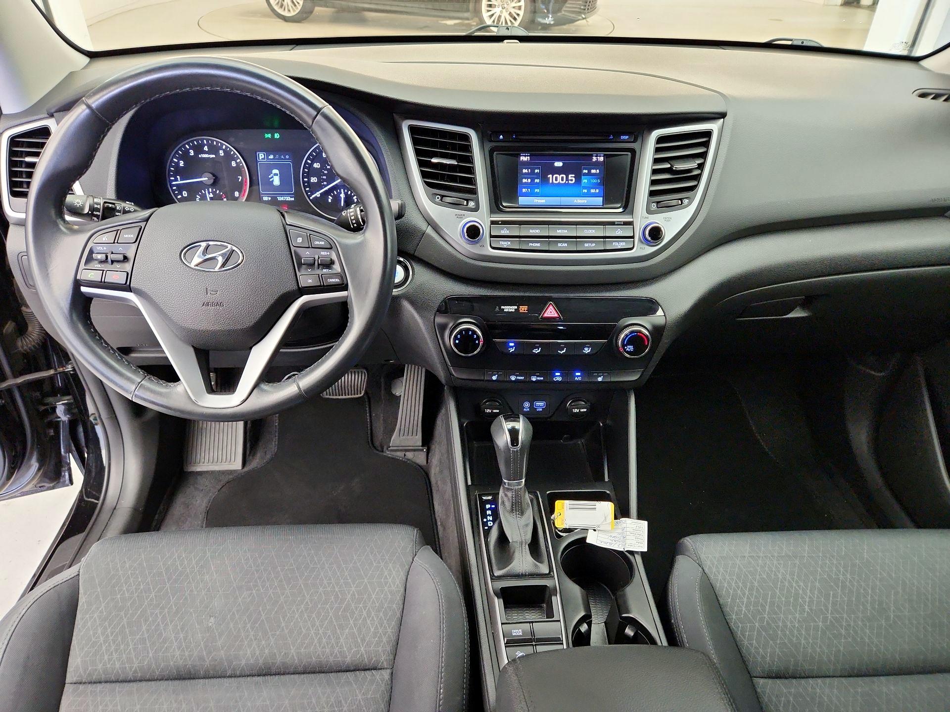 Thumbnail: 2017 Hyundai Tucson - 9